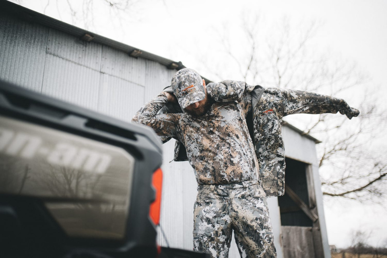 Traverse Hoodie