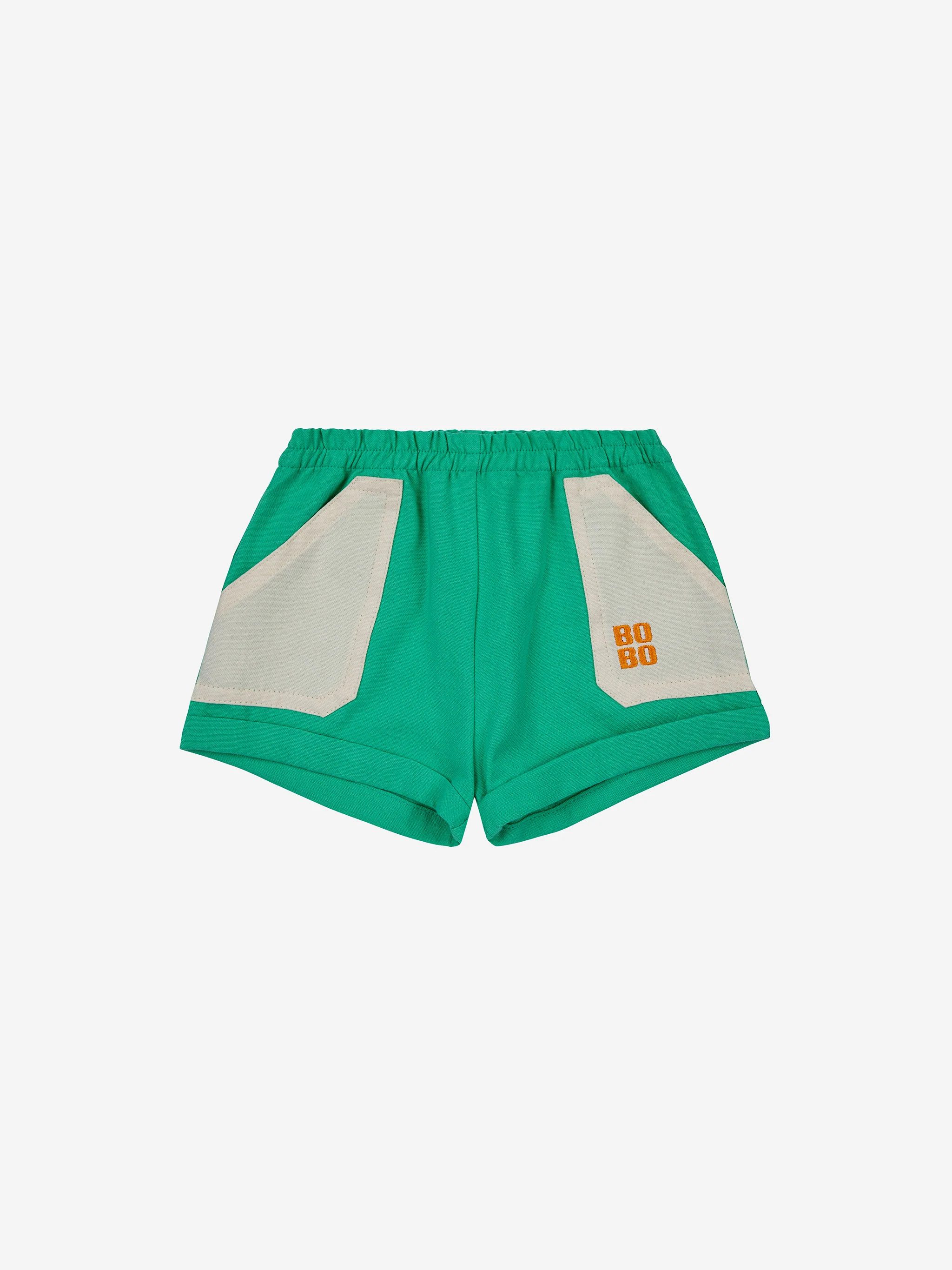 Contrast pocket woven shorts
