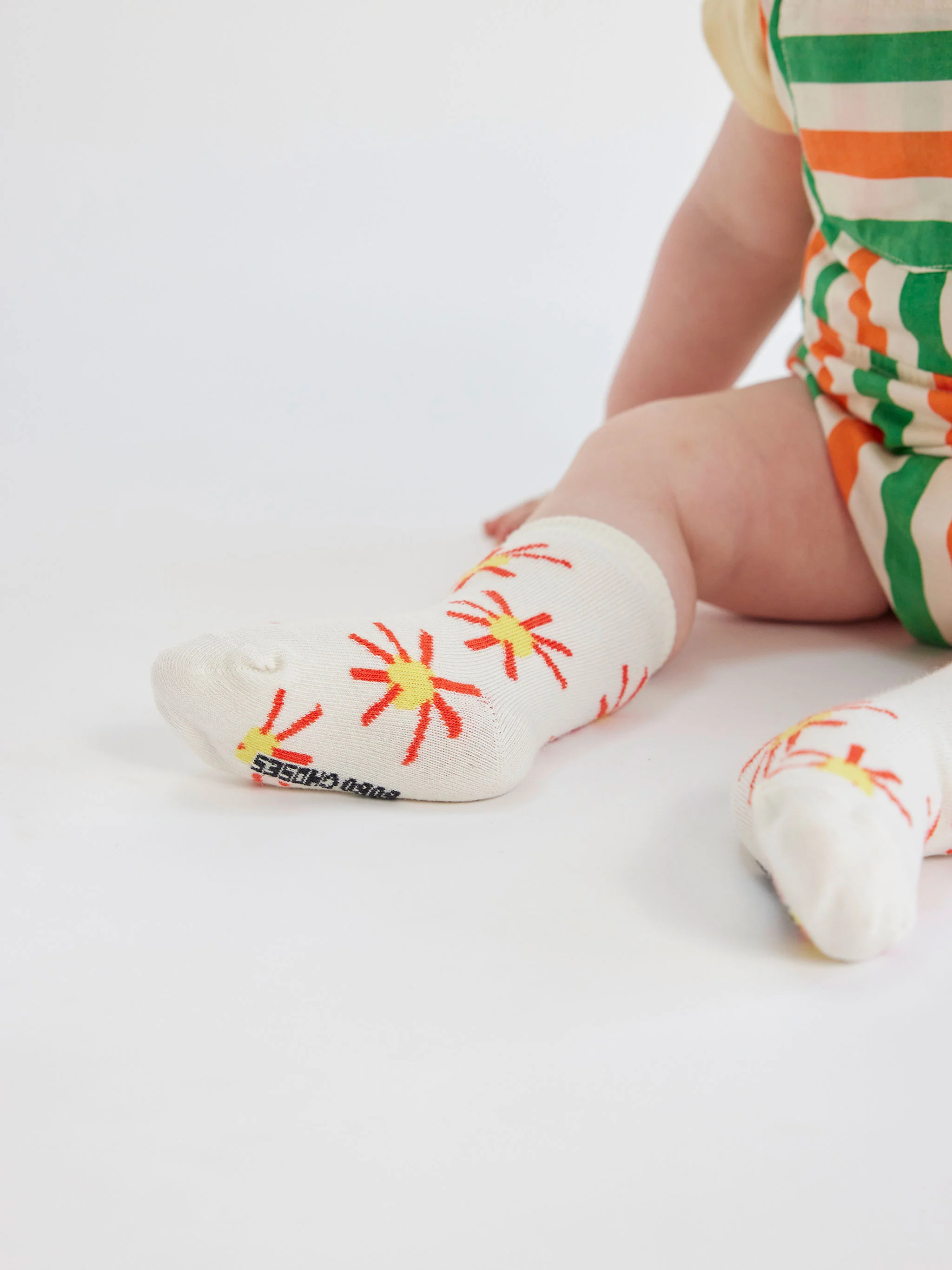 Sun all over short socks