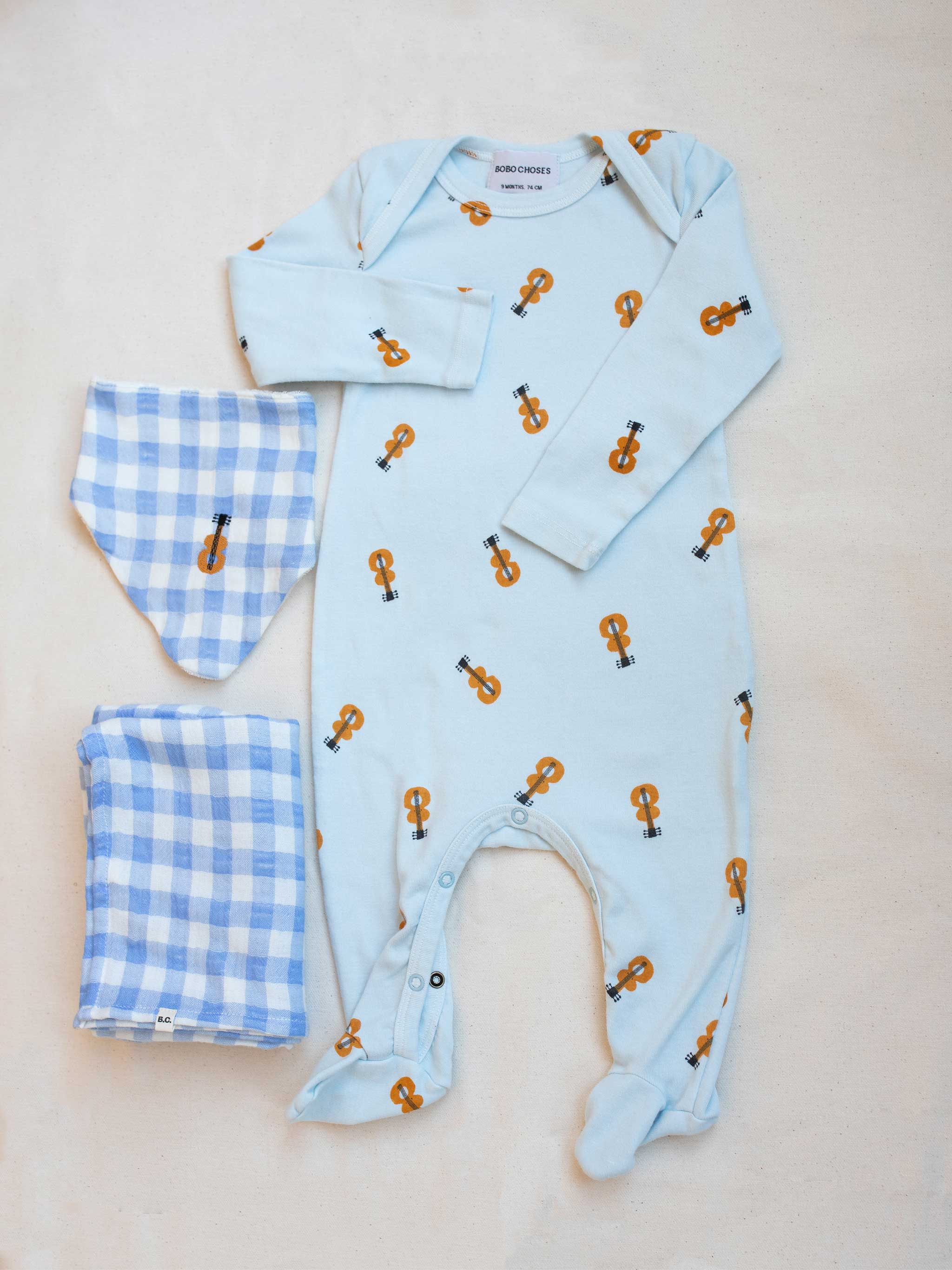 Acoustic Guitar overall and Vichy pack