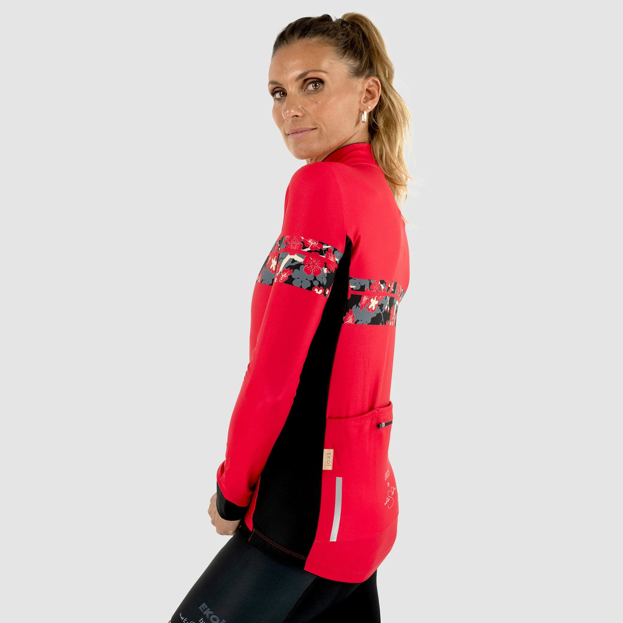 Nathalie Simon women's black LS jersey by EKOÏ
