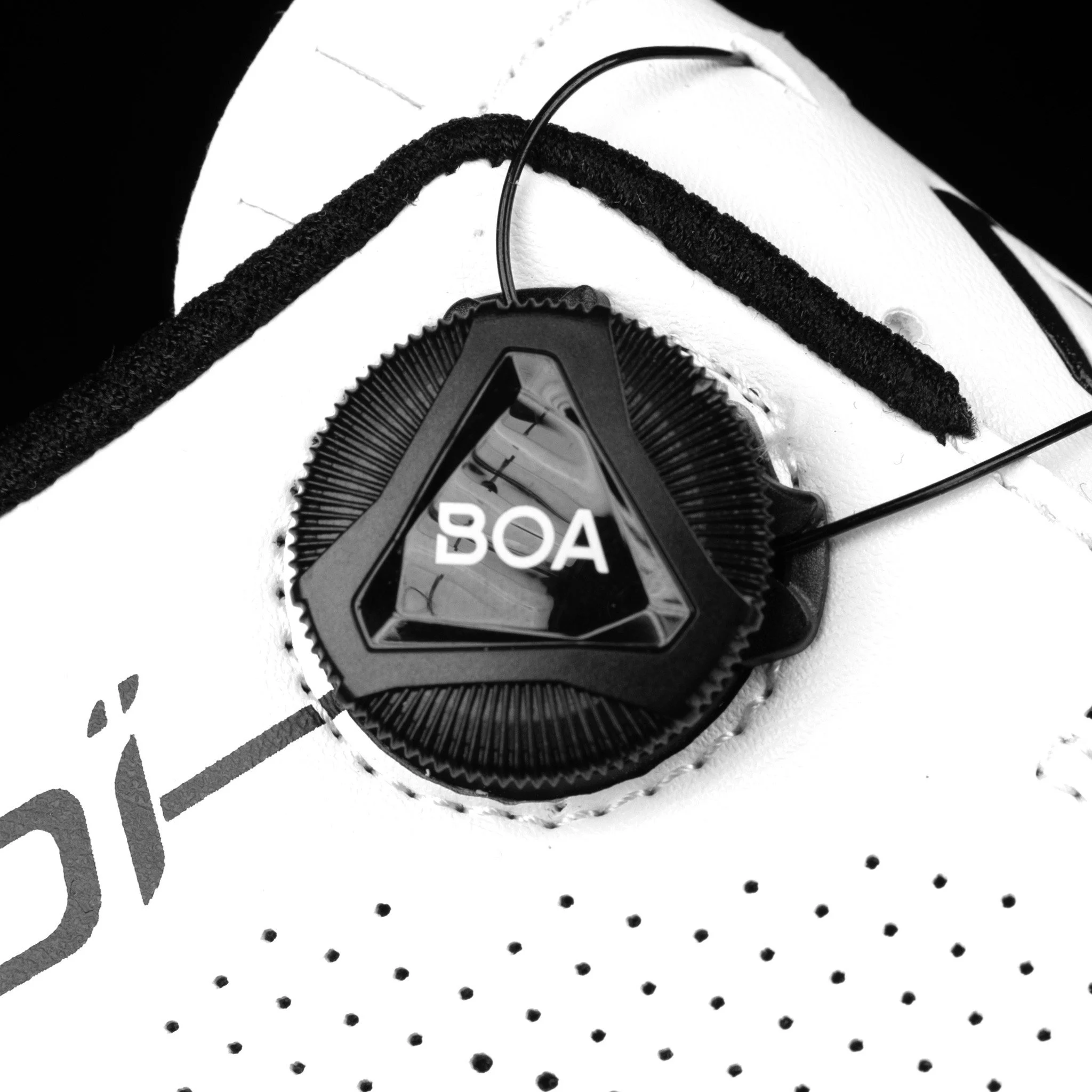 STRADA BOA® Black cycling shoes