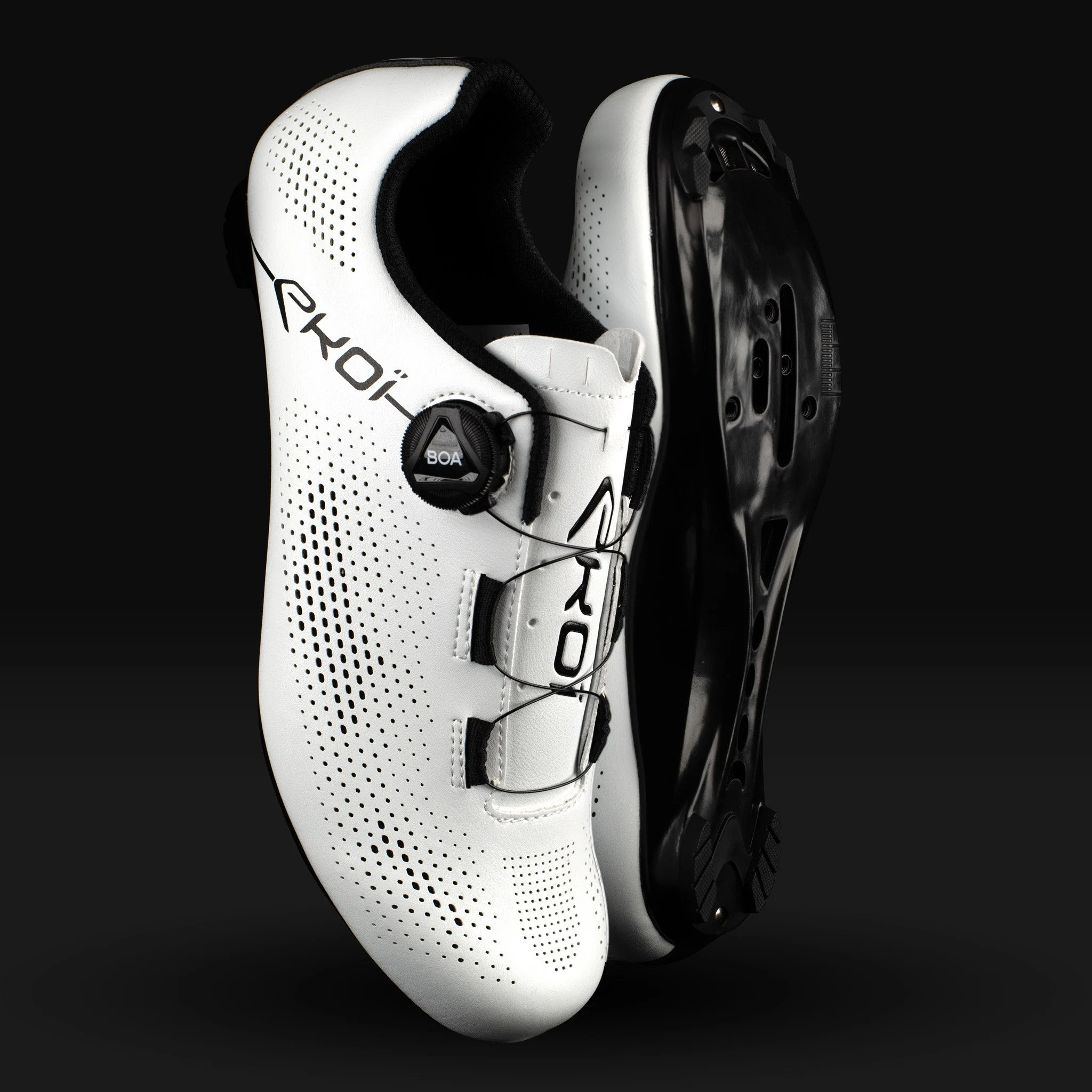 STRADA BOA® Black cycling shoes