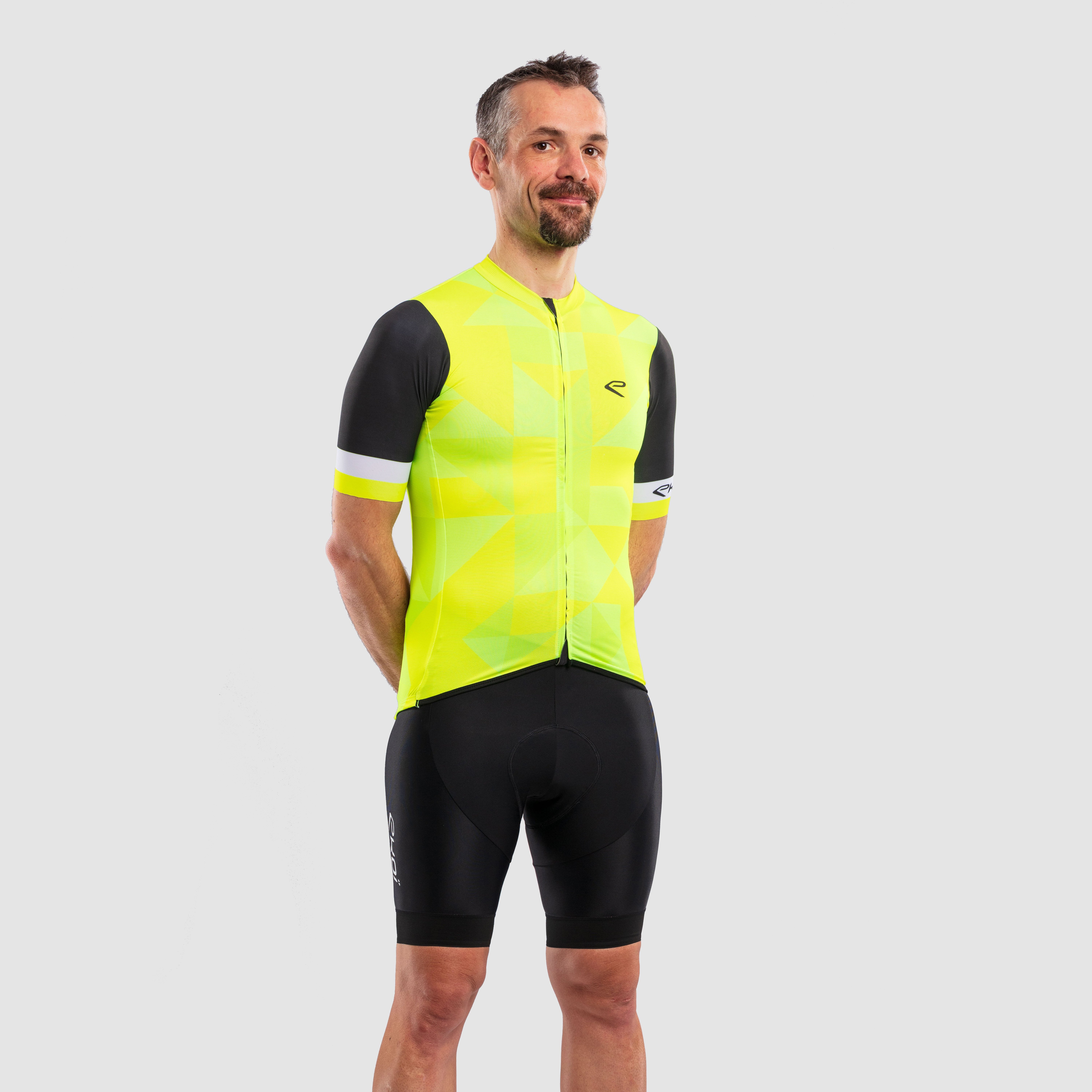 EKOÏ DIAMOND black jersey and black V-light bib shorts combo