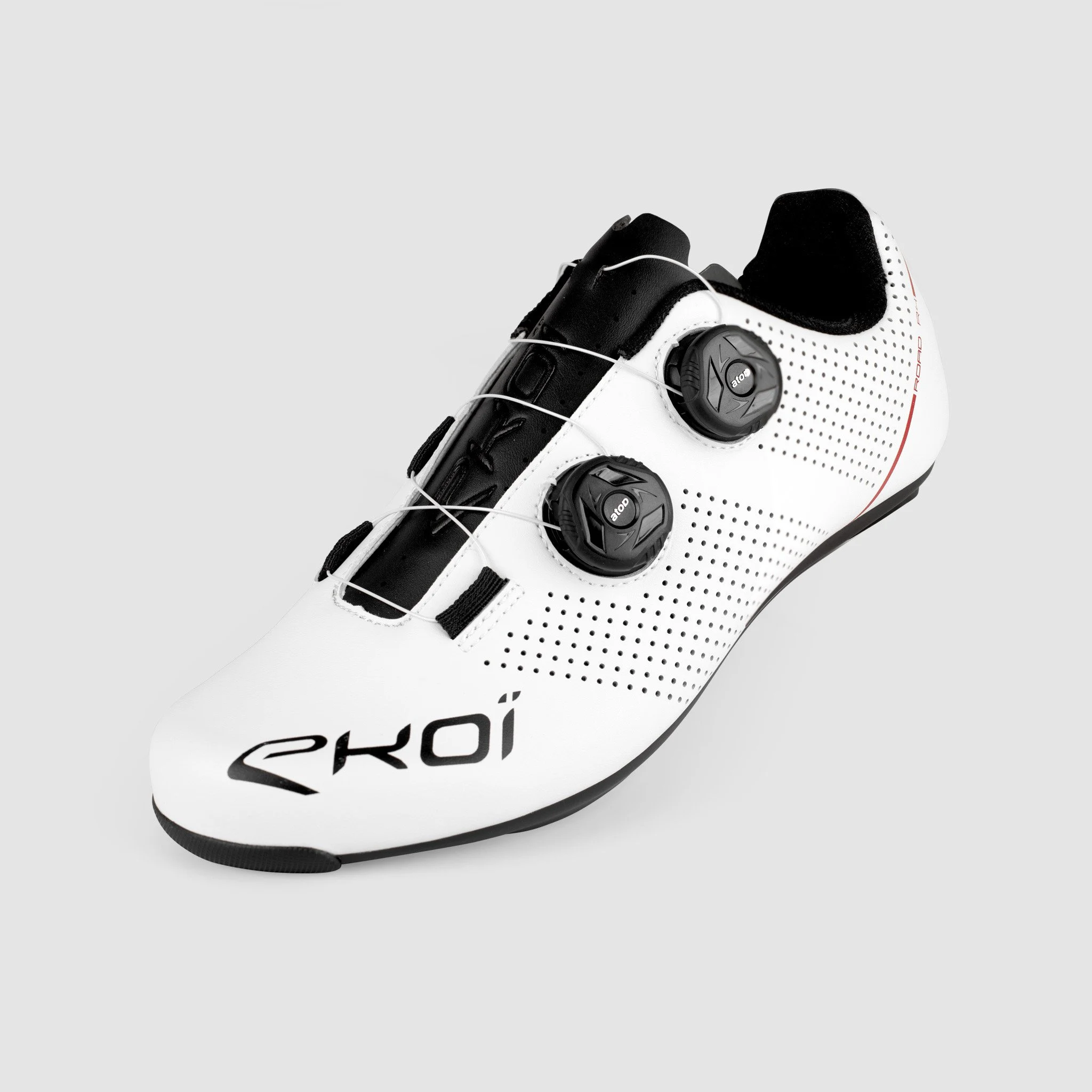 R4 Full black road shoe