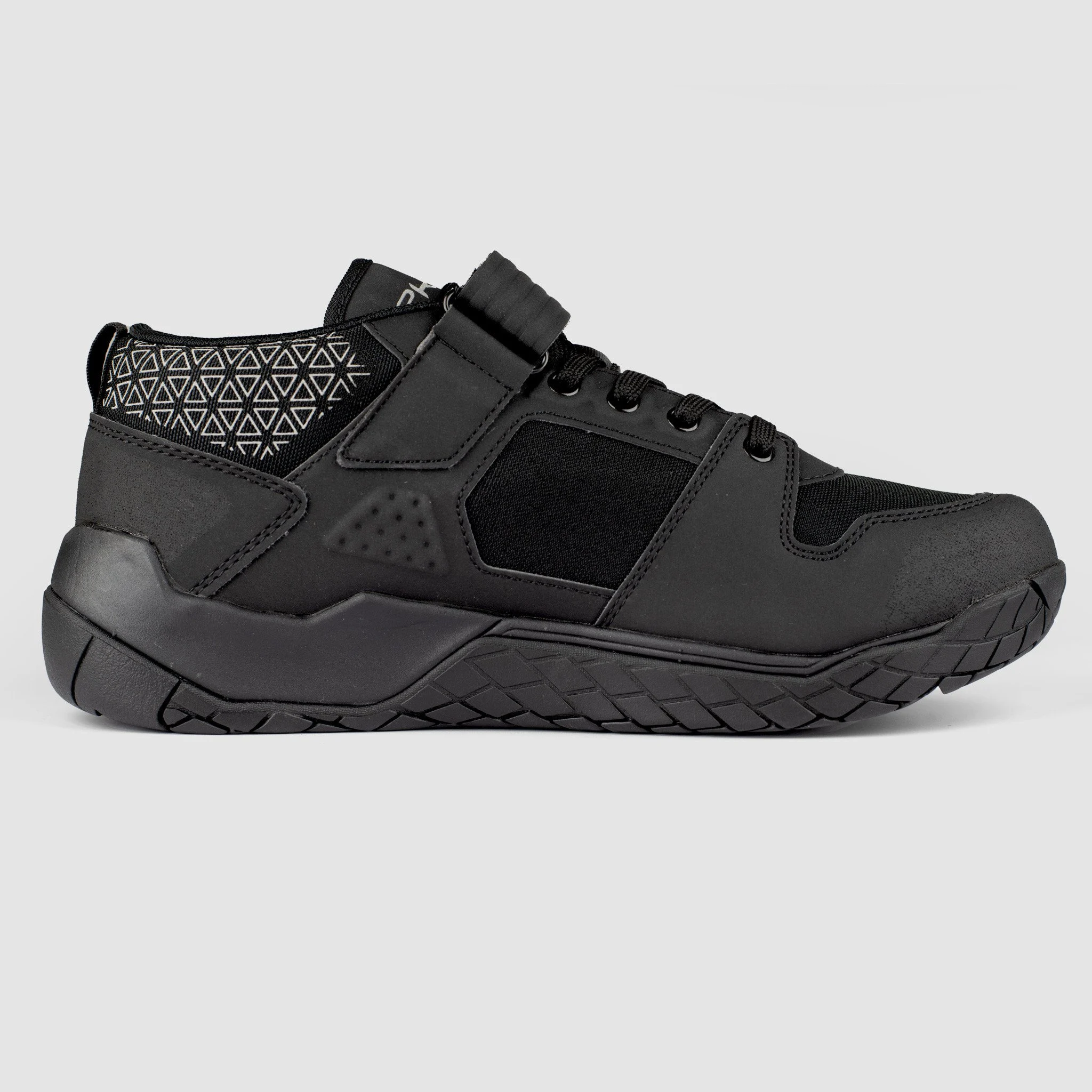EKOI GE C4 cycling shoes