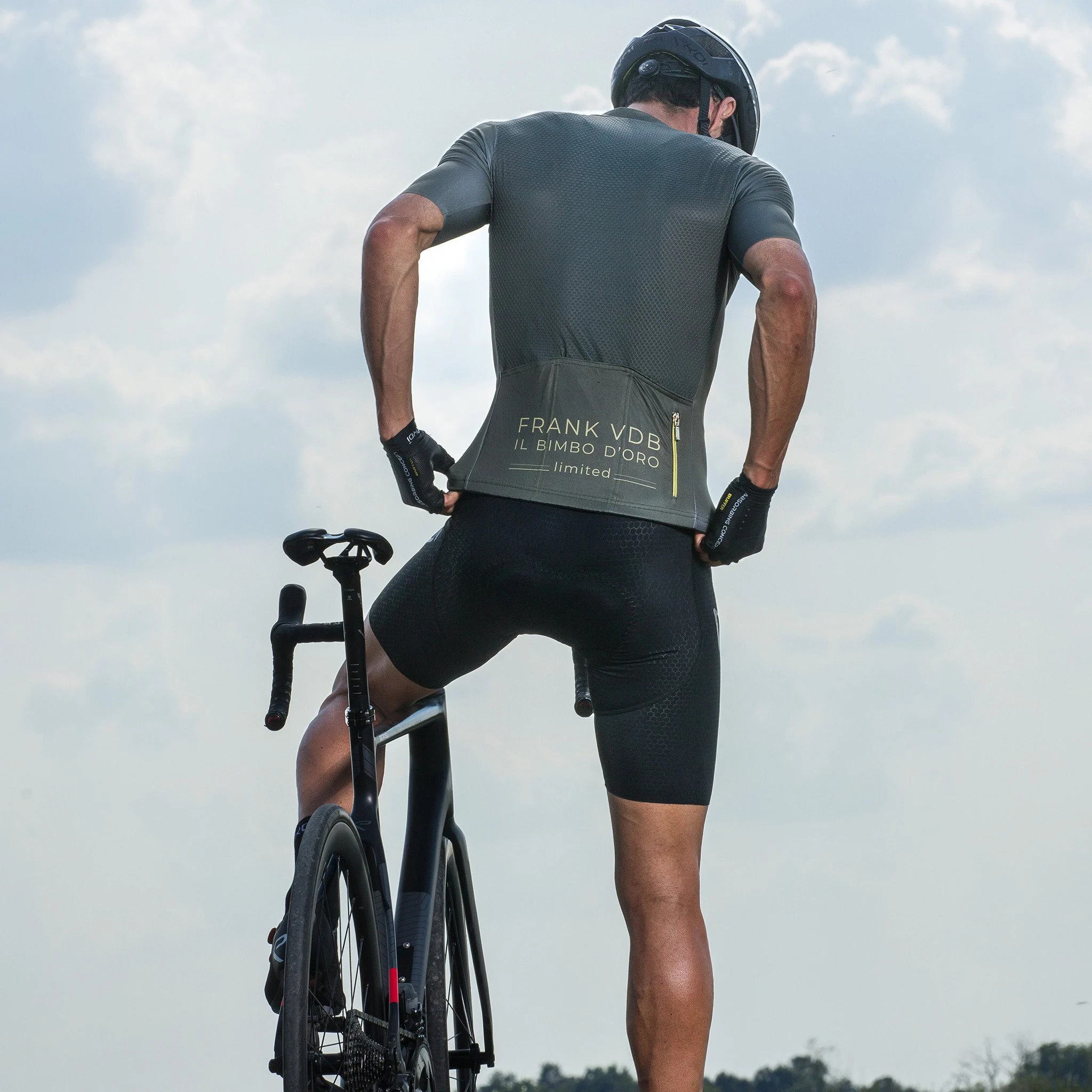 VDB Forever Jersey Khaki