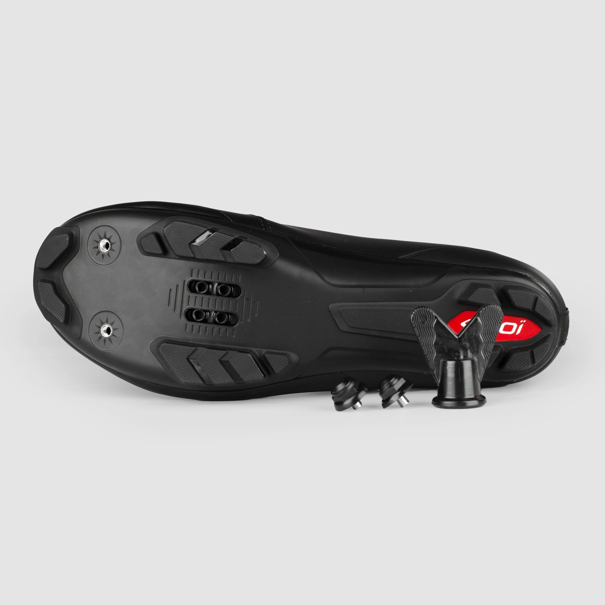 Shoes XC R4 Black