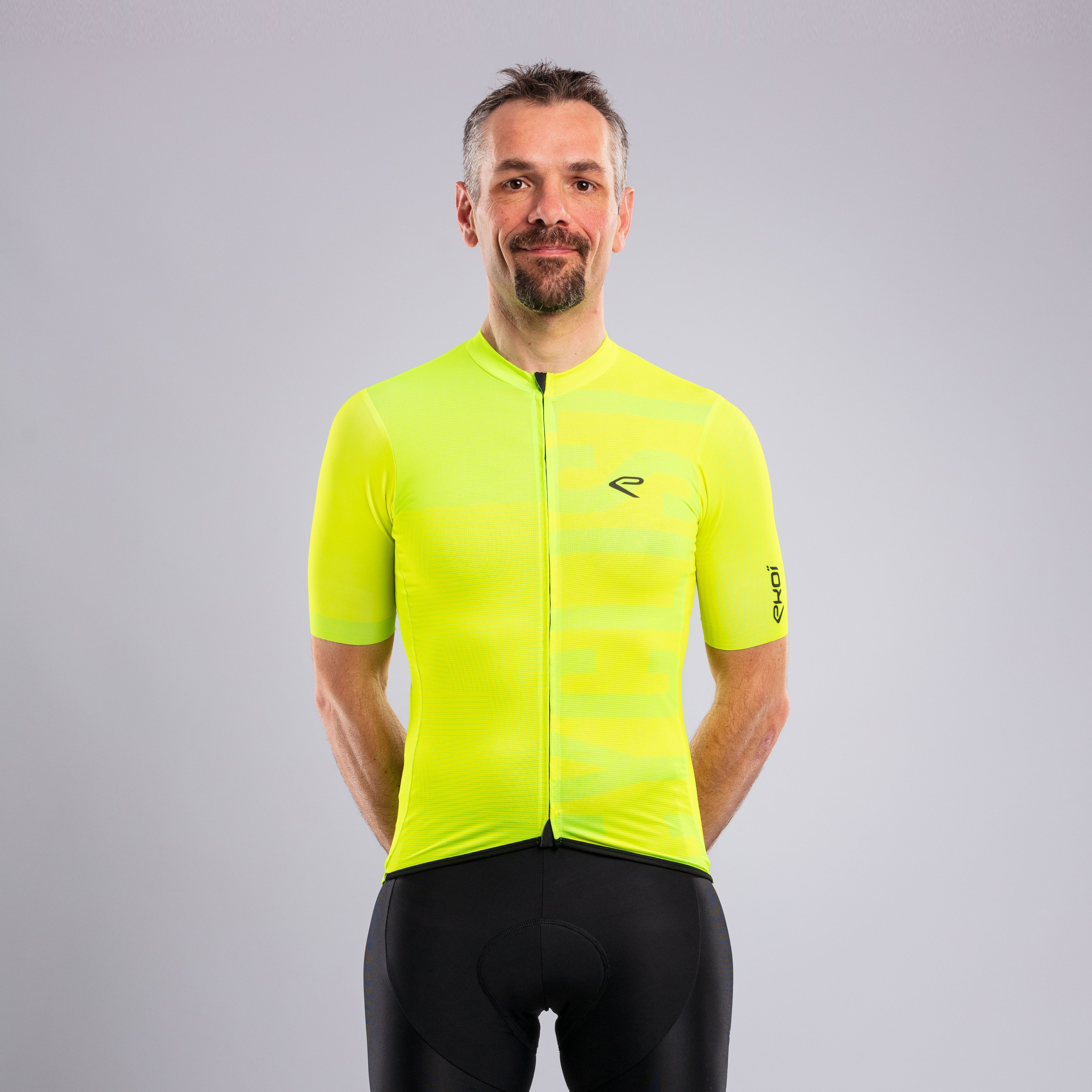 EKOI GRAPHIC Neon yellow Short Sleeve jersey and black V-light bib shorts combo