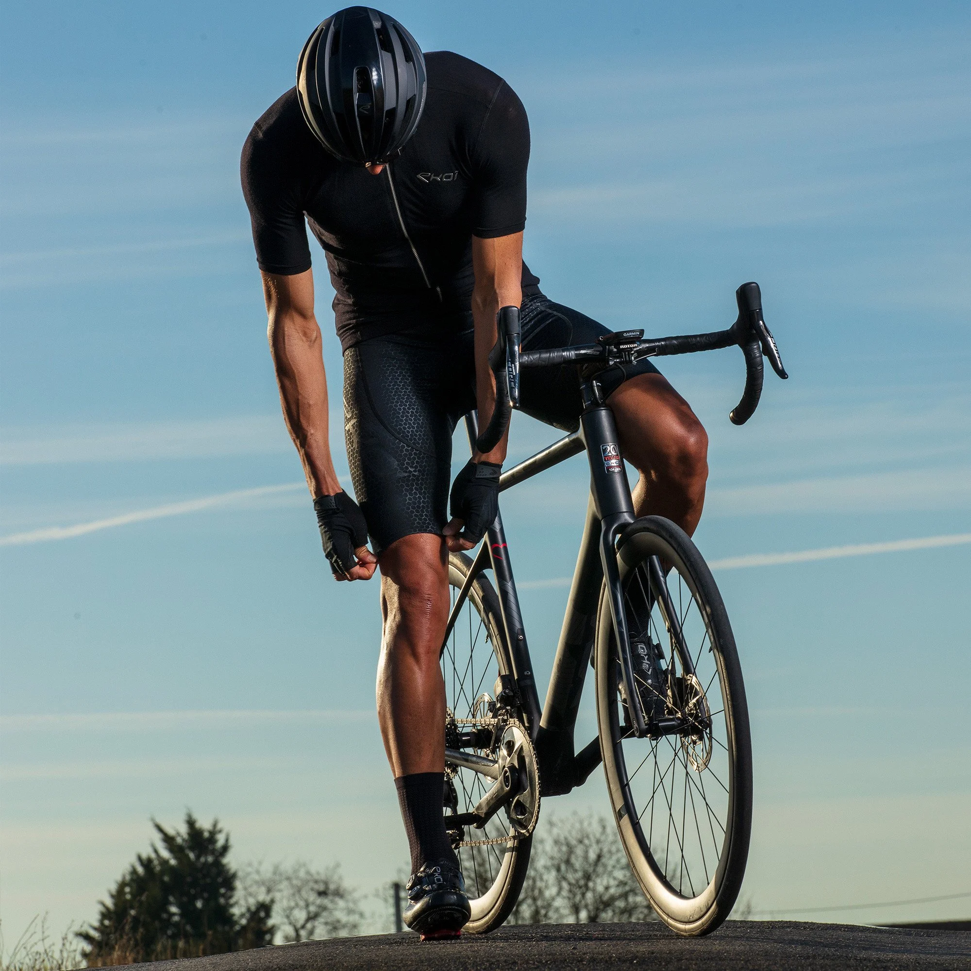 EKOI 3D GEL PERF HEXA Bib Shorts Black