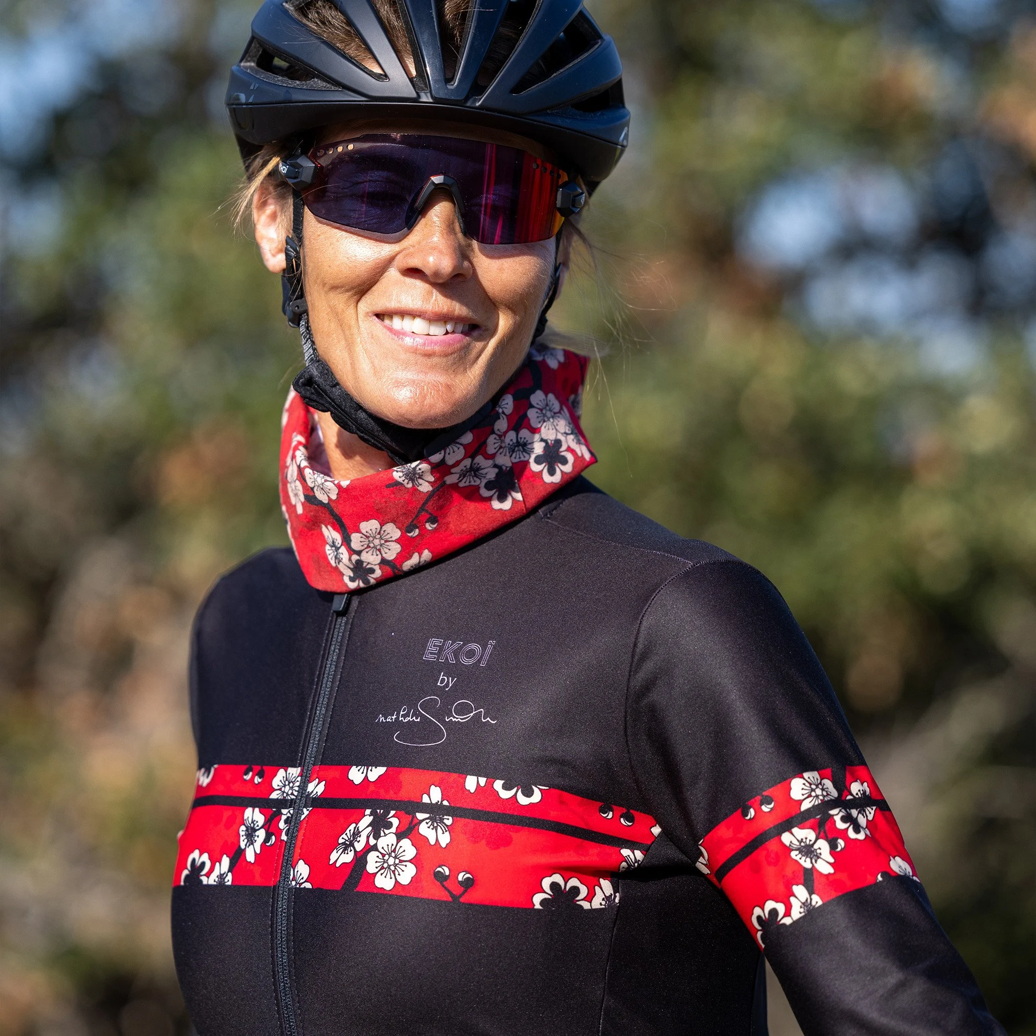 Nathalie Simon women's black LS jersey by EKOÏ