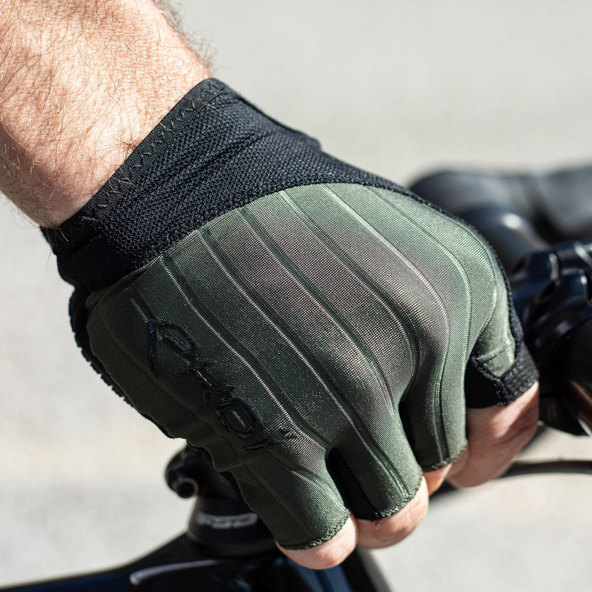 Gants velo silicon concept EKOI KAKI