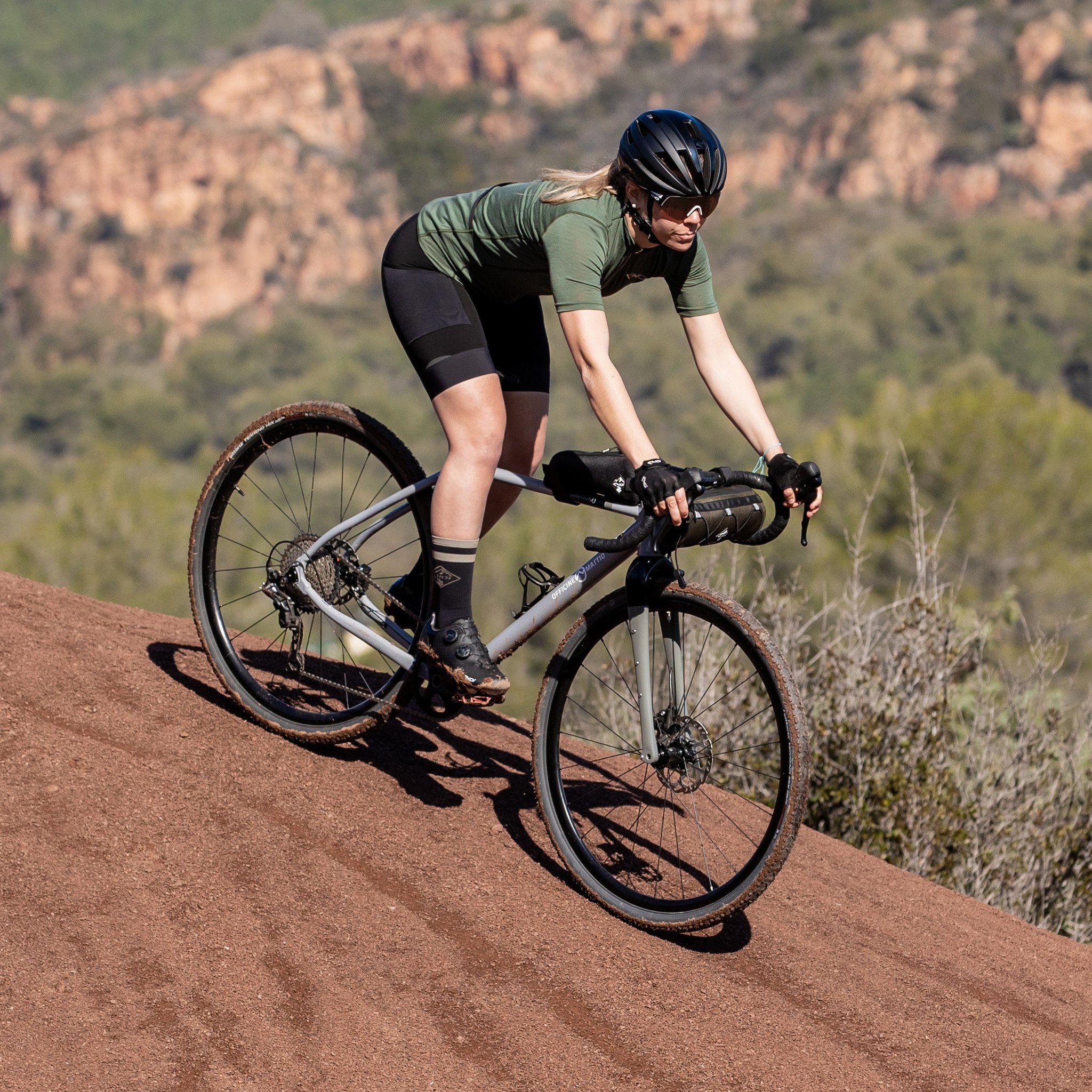 EKOI Gravel Women's BibShort with Cargo Pockets Perf Khaki