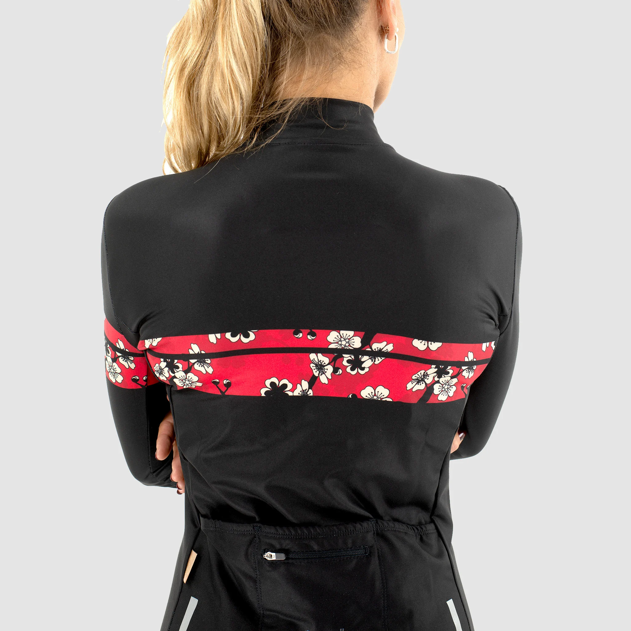 Nathalie Simon women's black LS jersey by EKOÏ