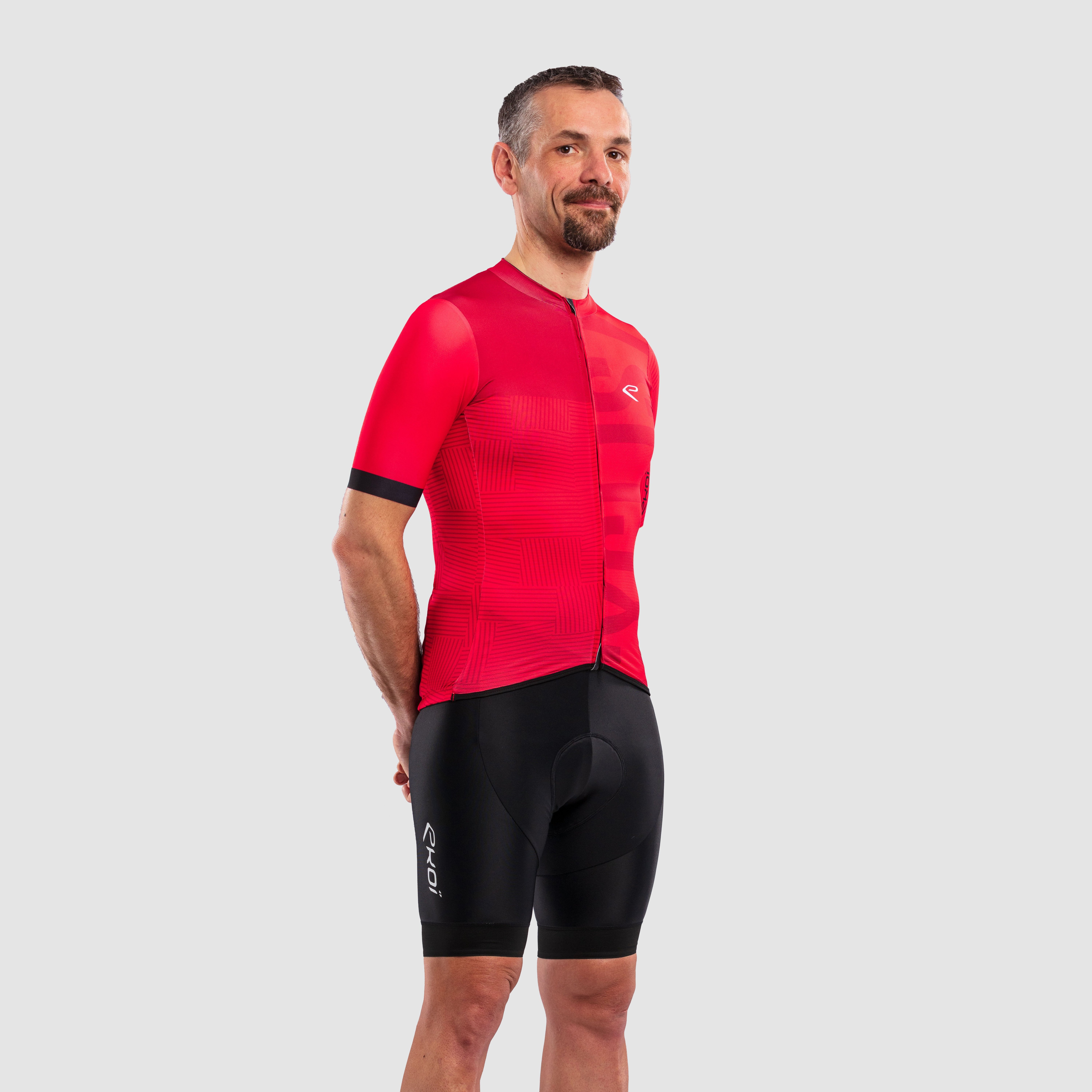 EKOI GRAPHIC White Short Sleeve jersey and black V-light bib shorts combo