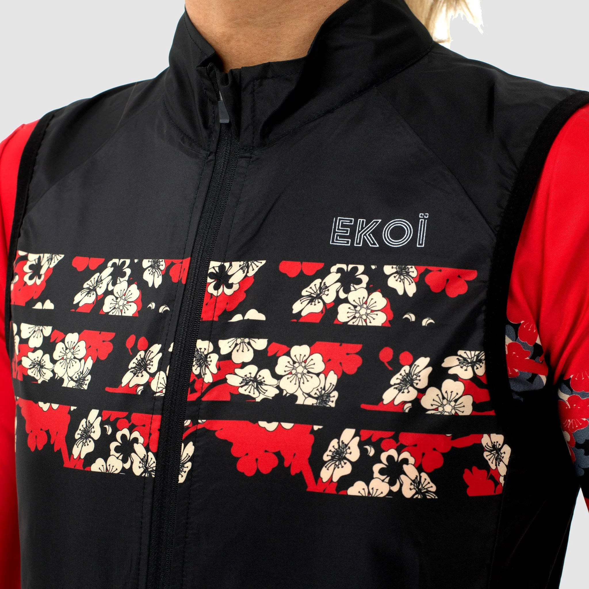 Nathalie Simon Black windproof gilet by EKOÏ