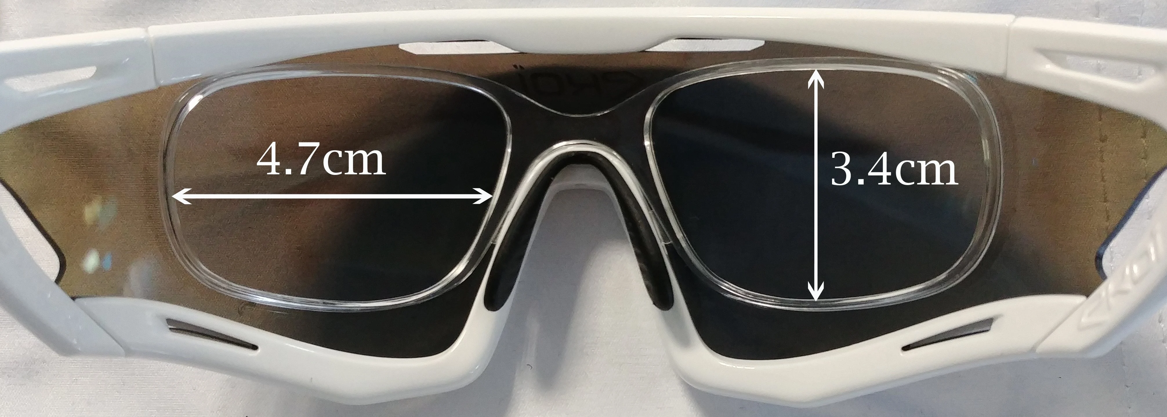 Insert for prescription lens for use with the Ekoi Persoevo9 Carbon28