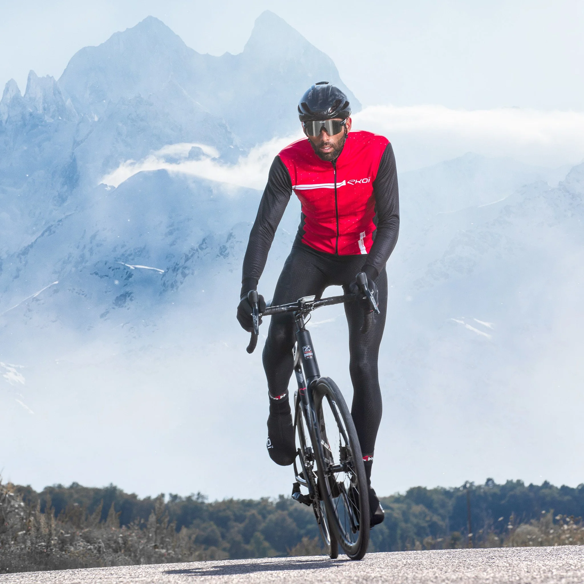 EKOI ATOM BLACK THERMAL JACKET