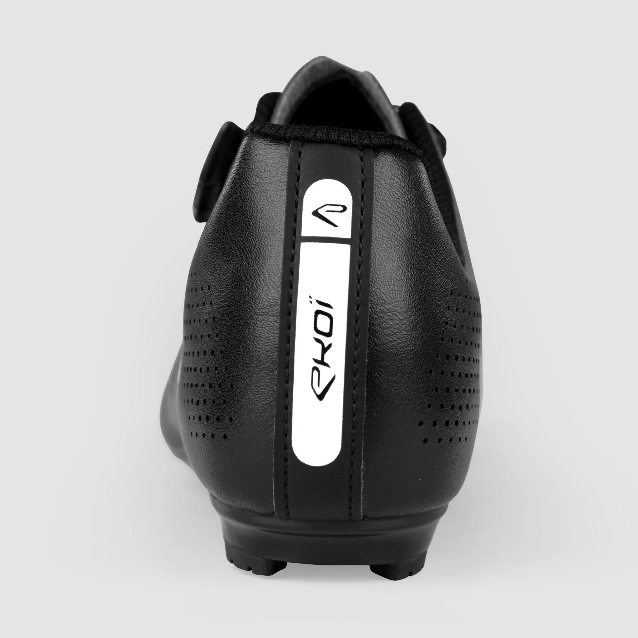 STRADA BOA® Black cycling shoes