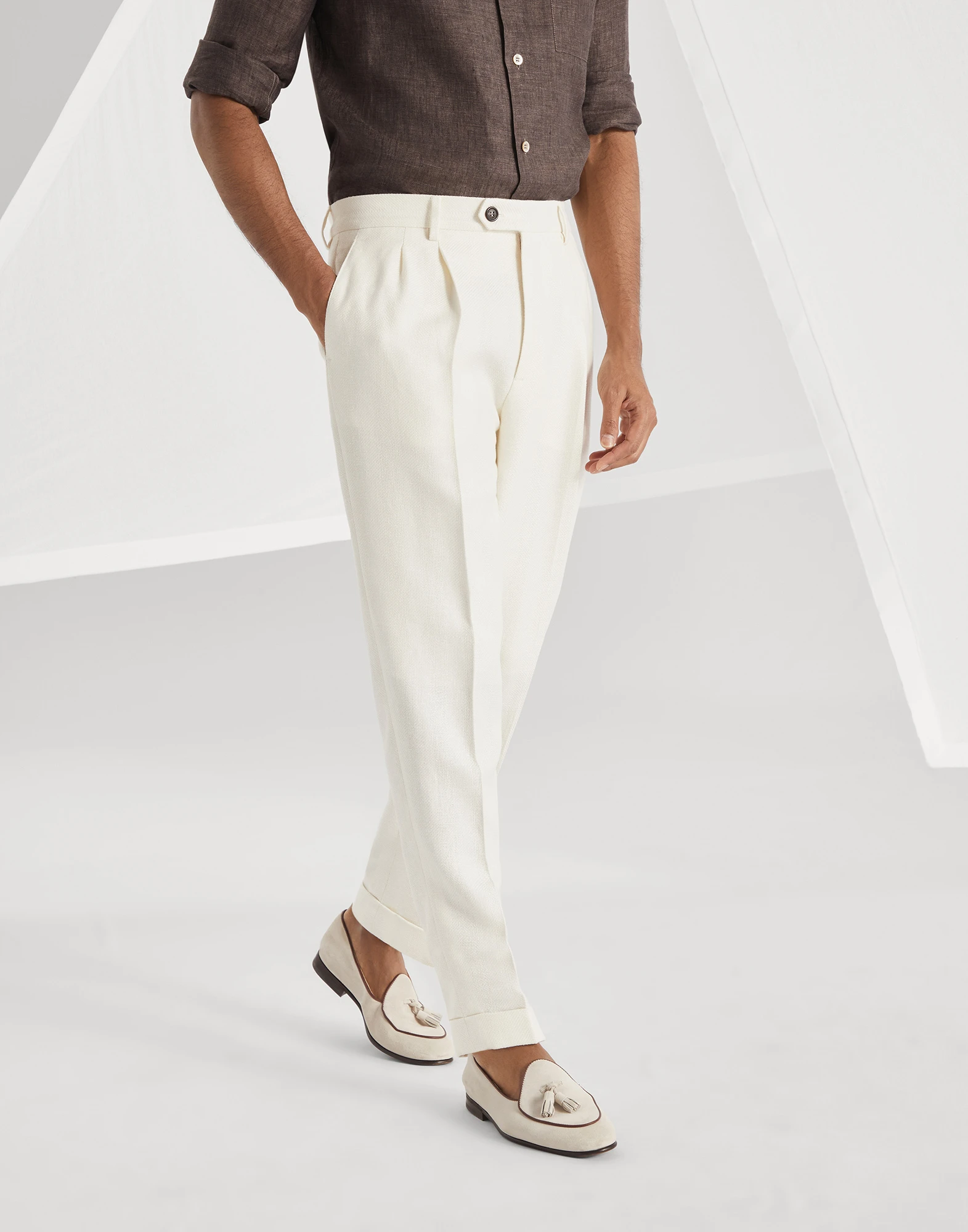 Diagonal twill trousers