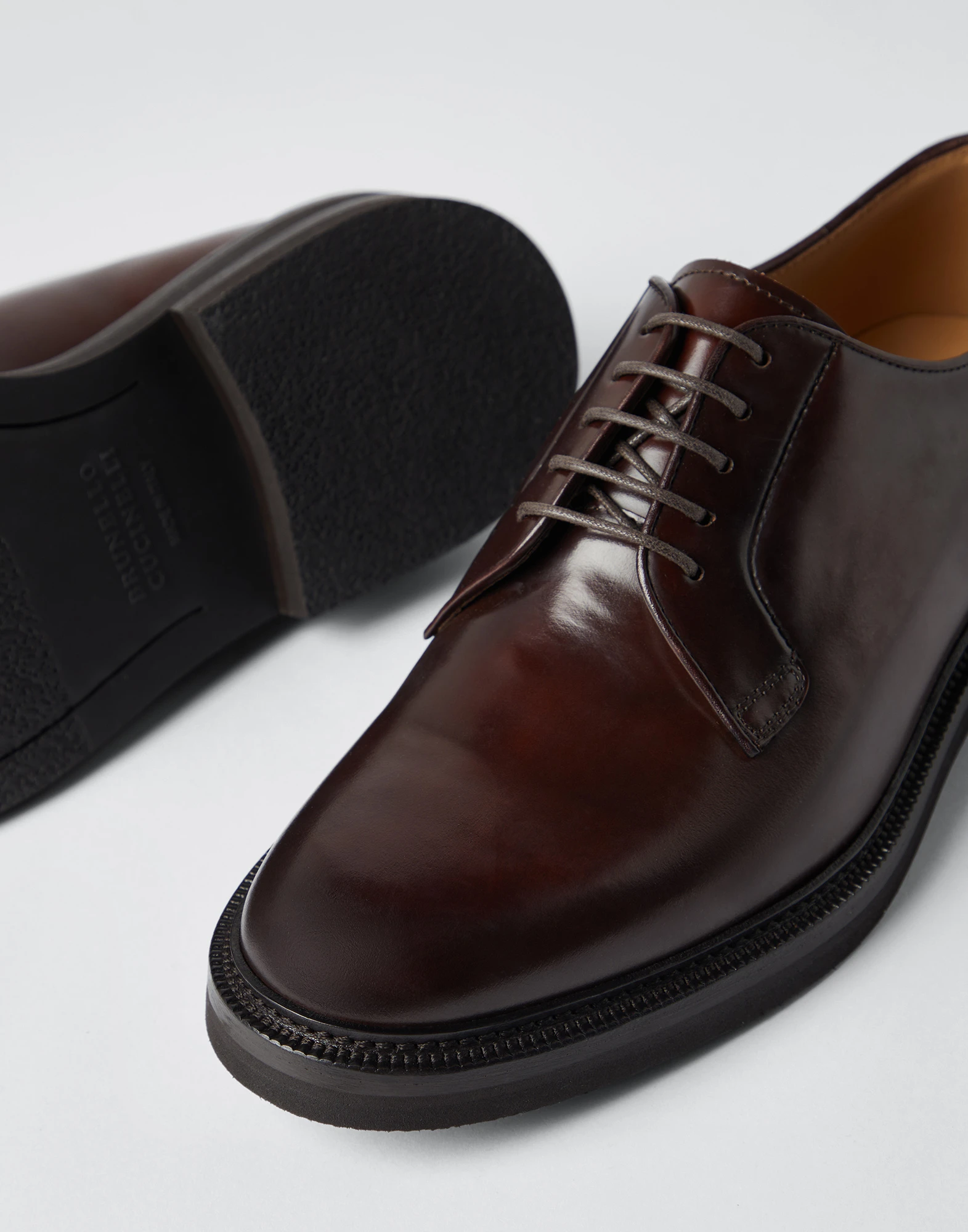 Aged calfskin Derbys