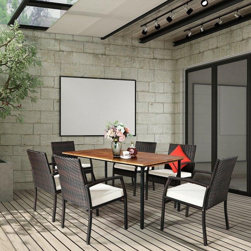 Armlin 7 - Piece Dining Set