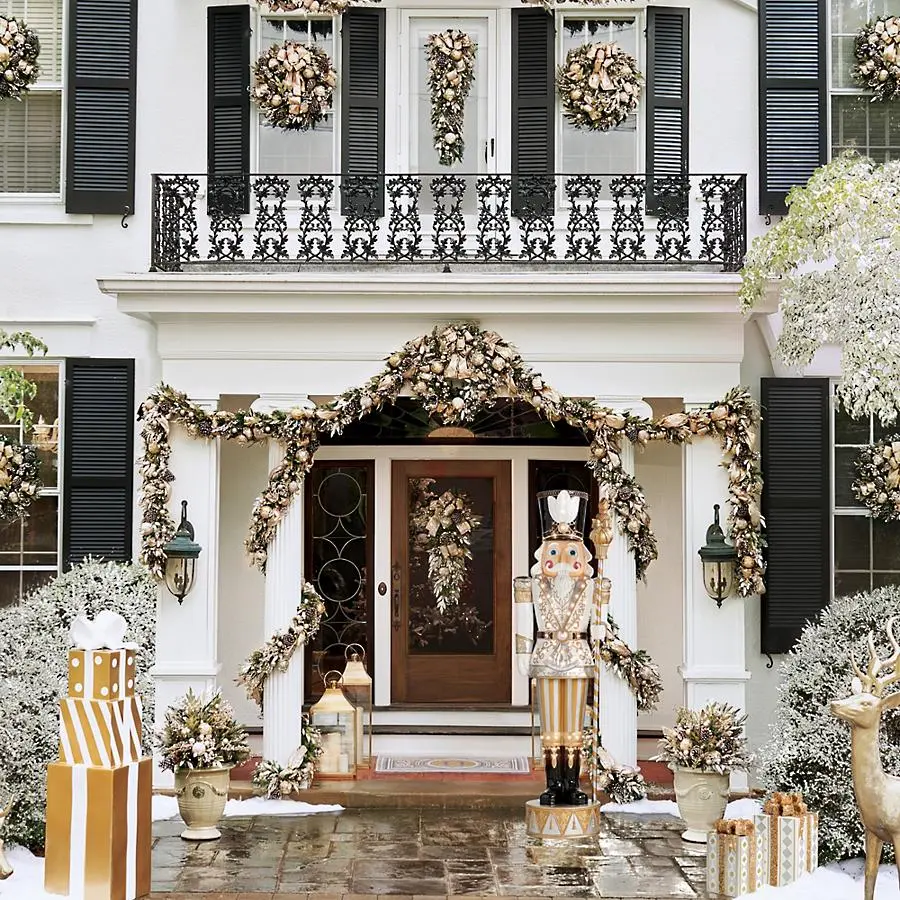 LED Giant 9ft Metallic Nutcracker