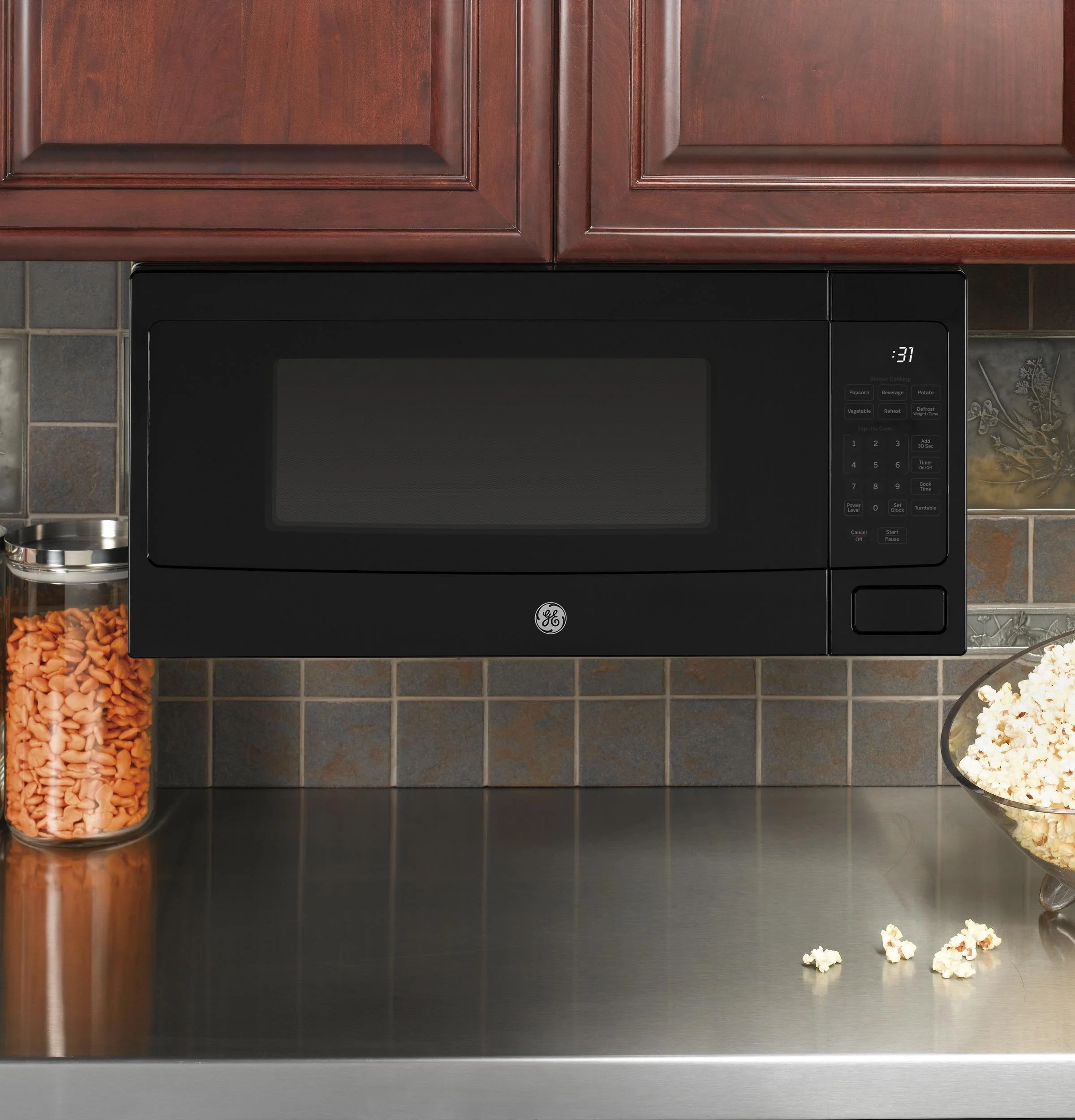 GE Profile Sensor Cooking 1.1 Cu.Ft. Countertop Microwave Oven, Black