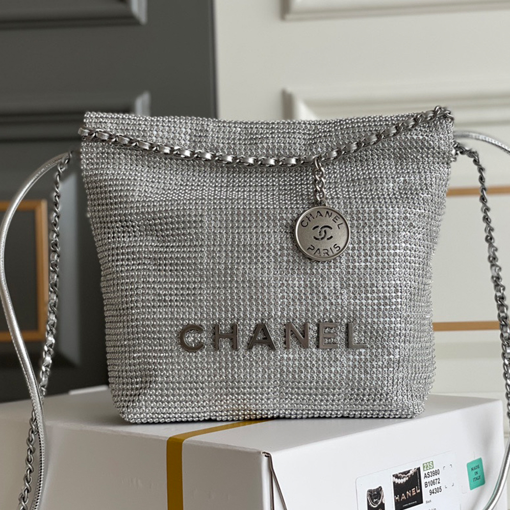 CHANEL 22 Mini Handbag bag (Perfect Replica)