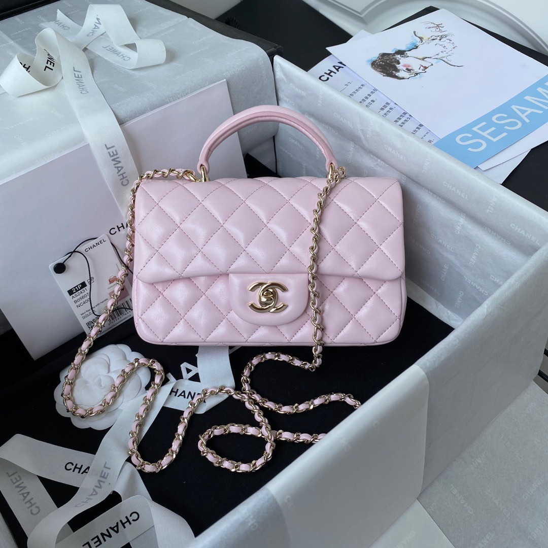 Chanel   (Perfect Replica)