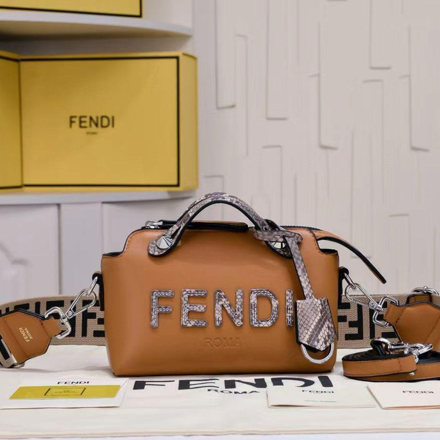 FENDI By The Way Mini Leather Boston Bag（Perfect Replica）