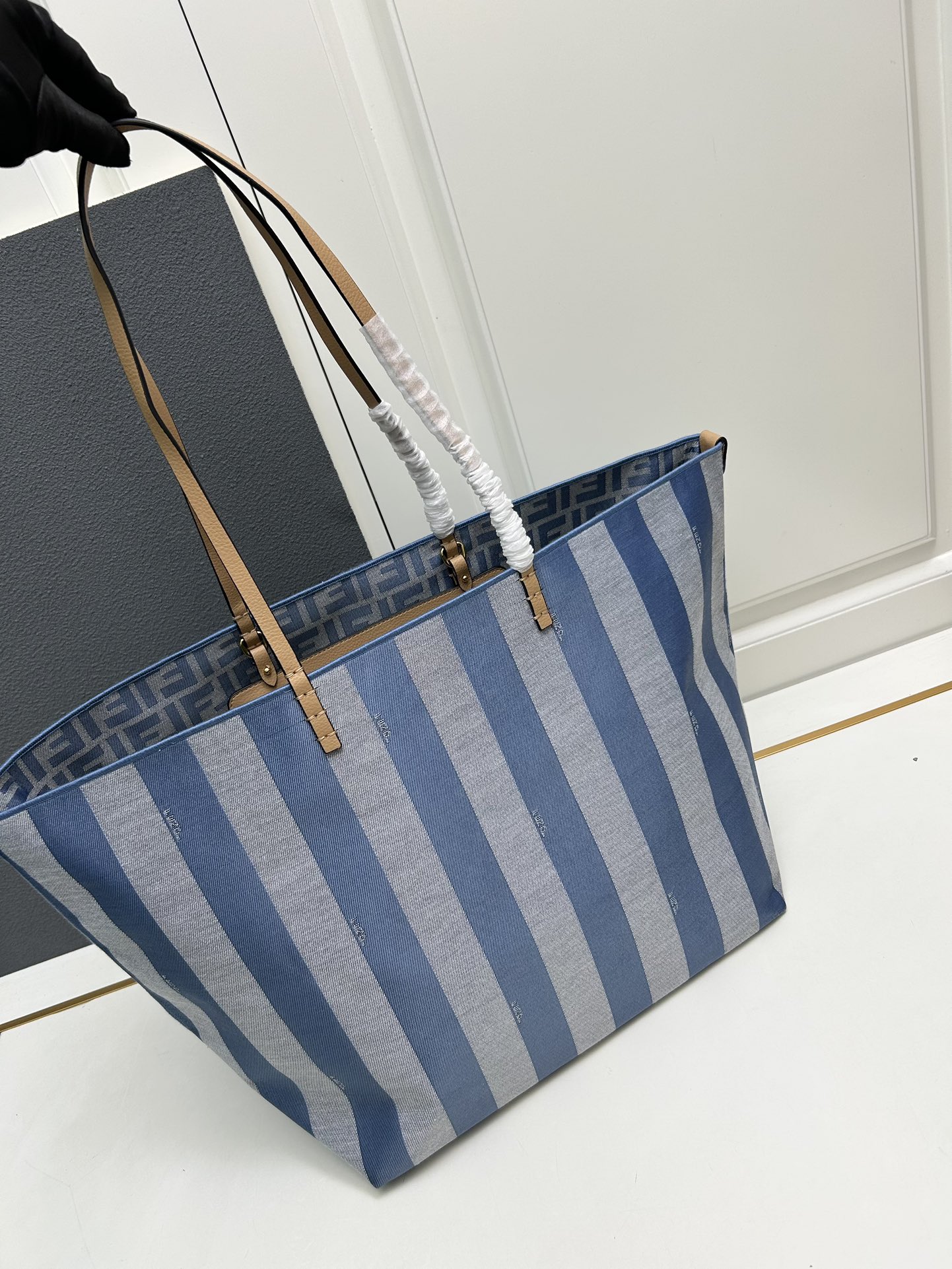 FendiReversible shopper in Pequin striped  Bag  (Perfect Replica)