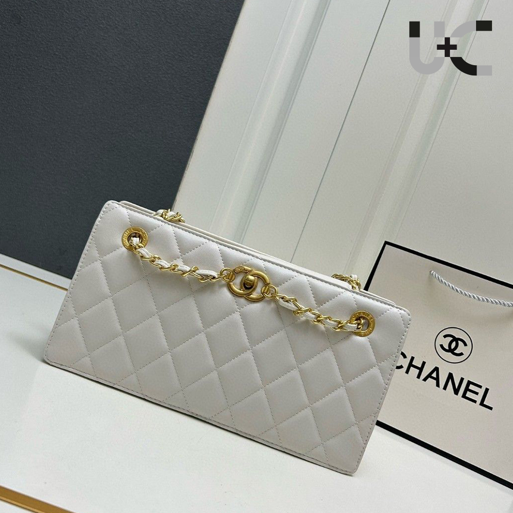 Chanel HandBag Made From Leather With Chain（Perfect Replica）