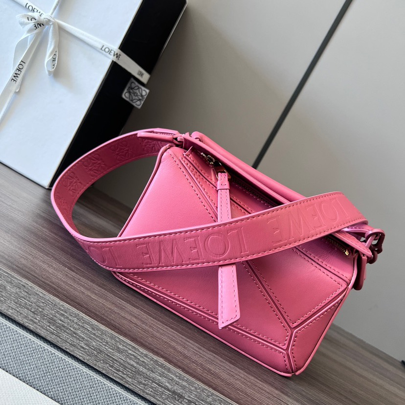 Loewe Mini Puzzle Pink(Perfect Replica)
