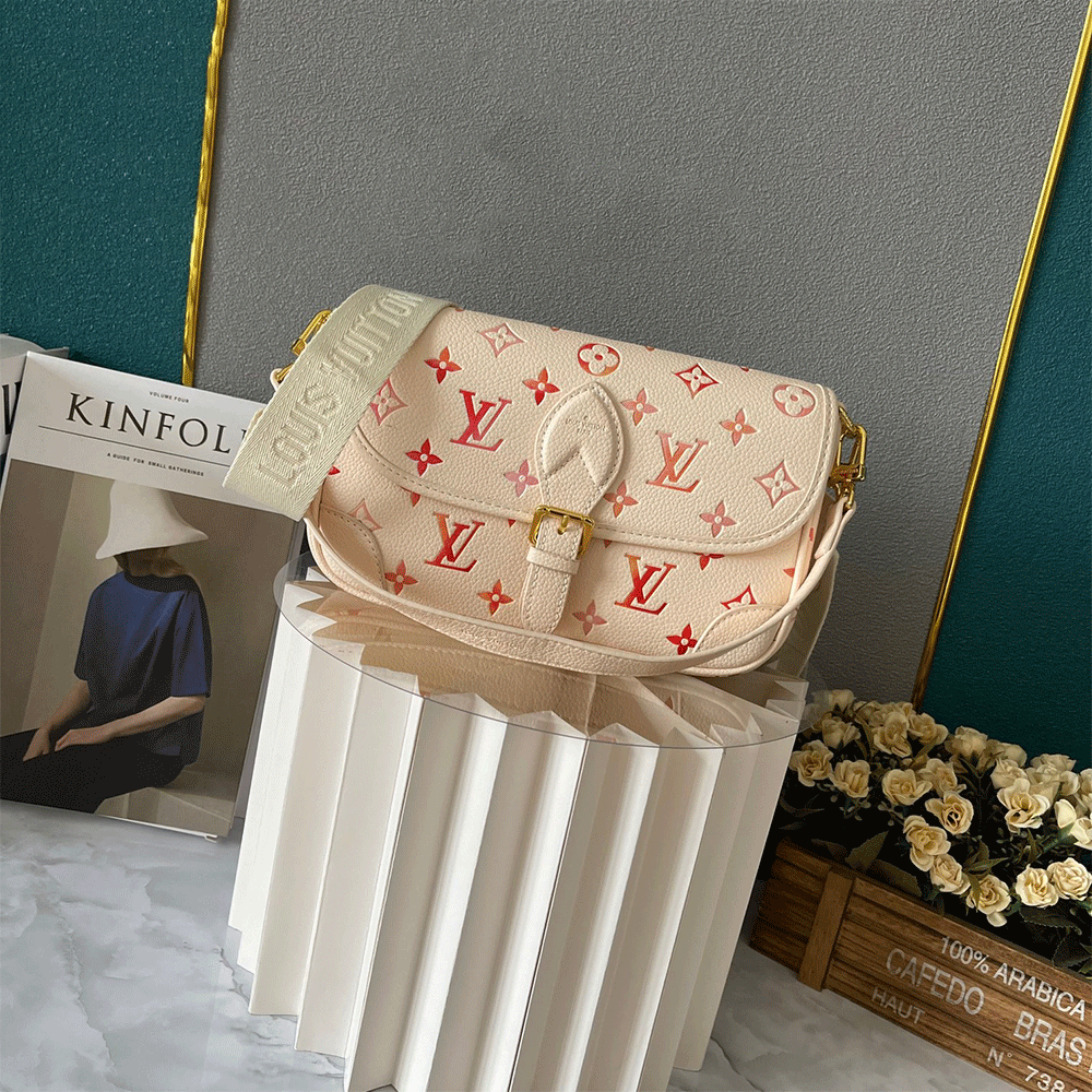 Louis Vuitton LV Diane bag（Perfect Replica）