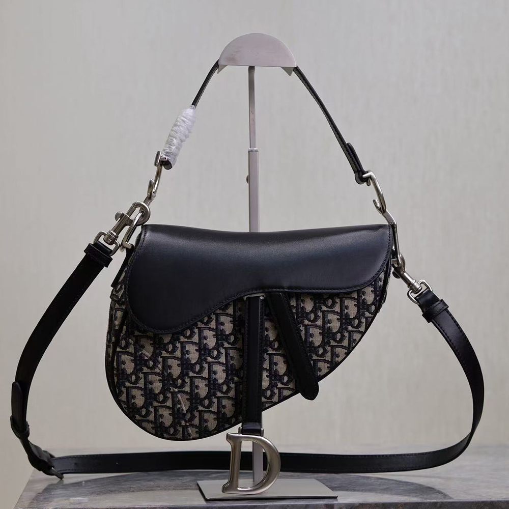 DIOR 0bique Saddle Bag  (Perfect Replica)