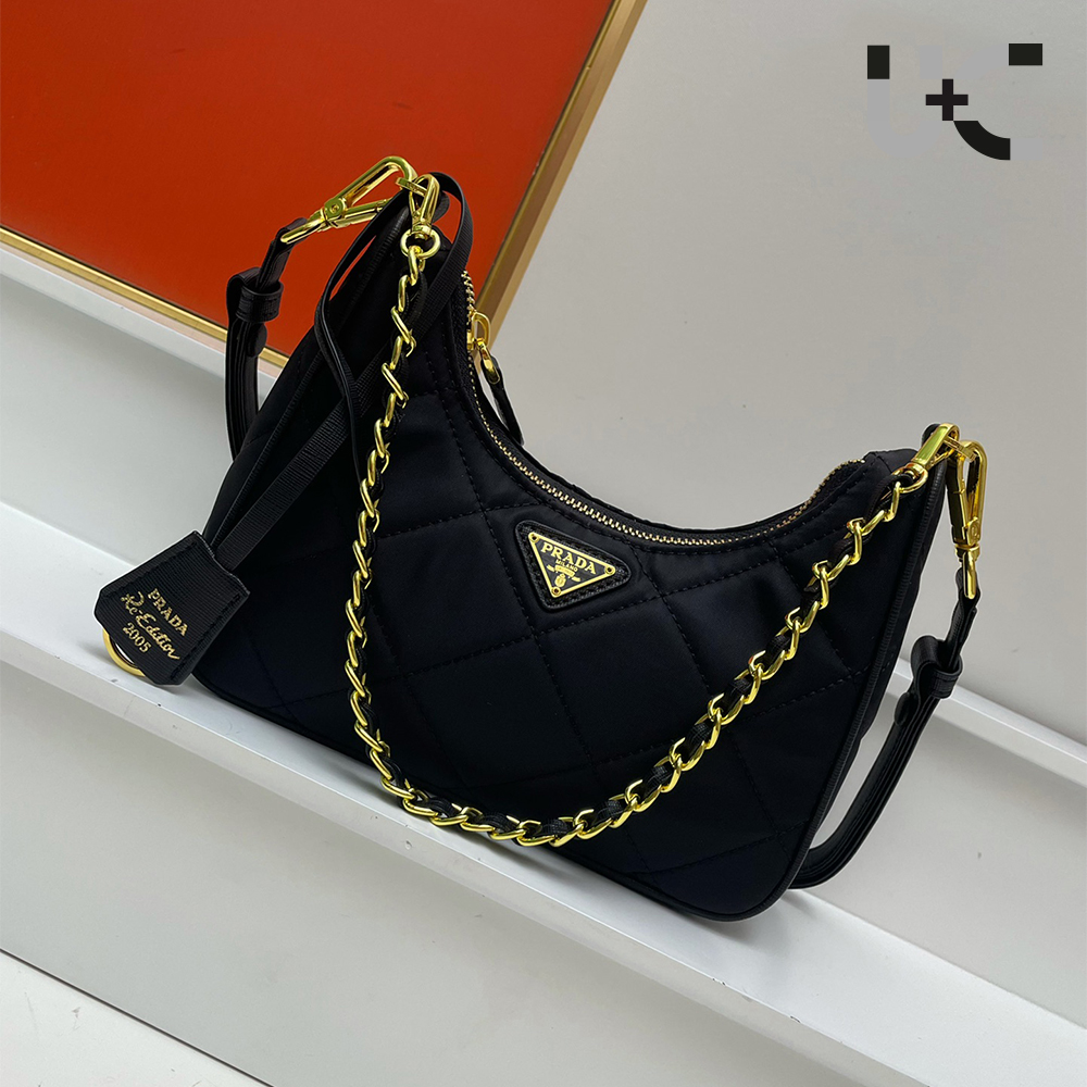 Prada Re-Edition 1995 Chane Re-Nylon bag (Perfect Replica)