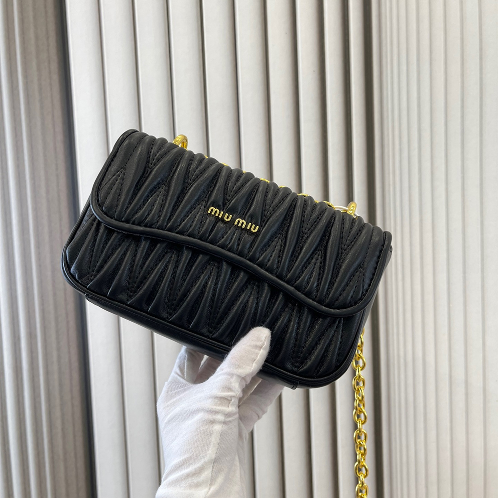 MIU MIU Lambskin Shoulder Crossbody Bag（Perfect Replica）
