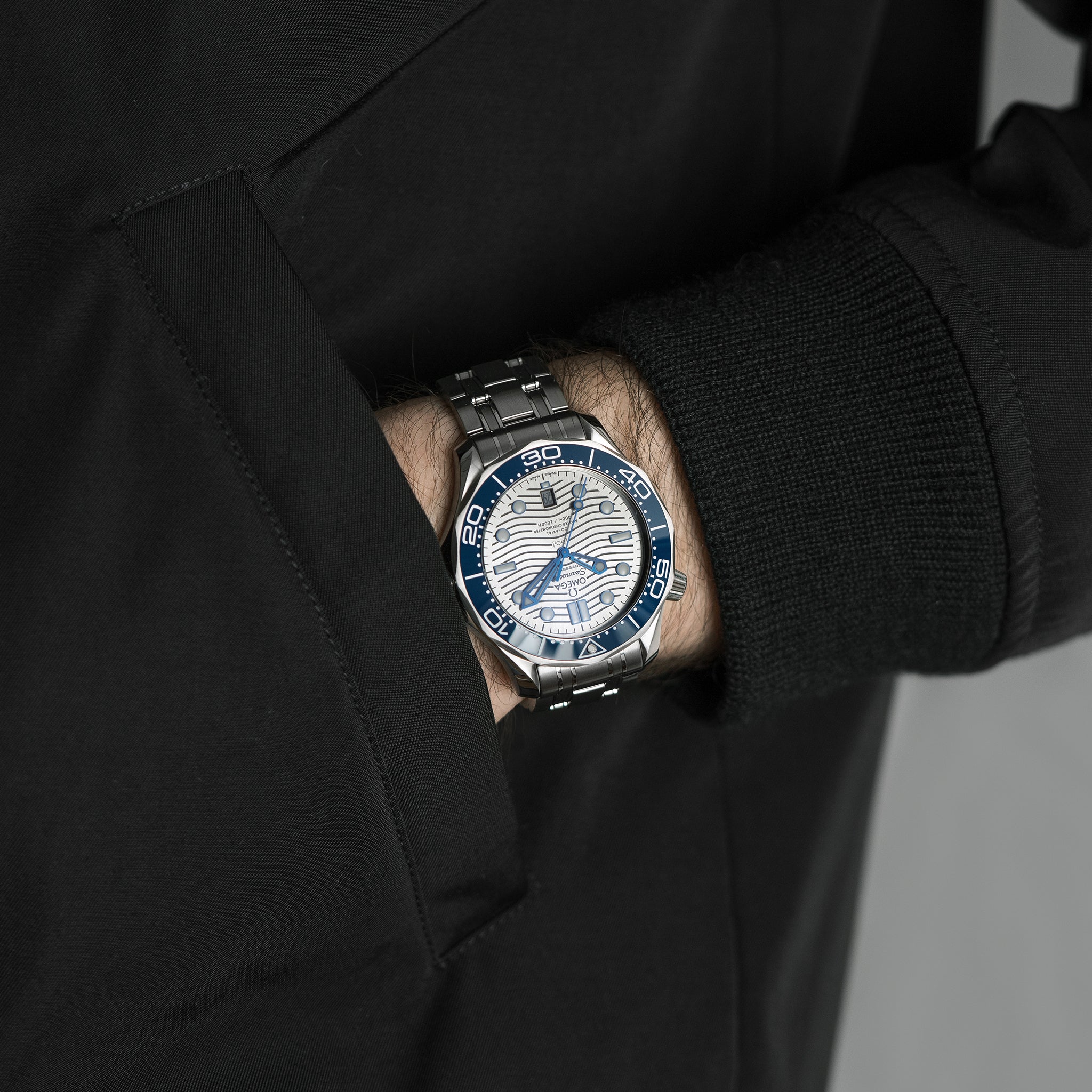 Seamaster Diver 300M Co-Axial Master Chronometer 42mm Grey Dial On Bracelet