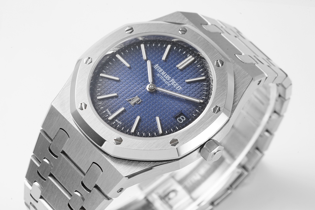 Audemars piguet Royal Oak Series 15202IP.OO.1240IP.01