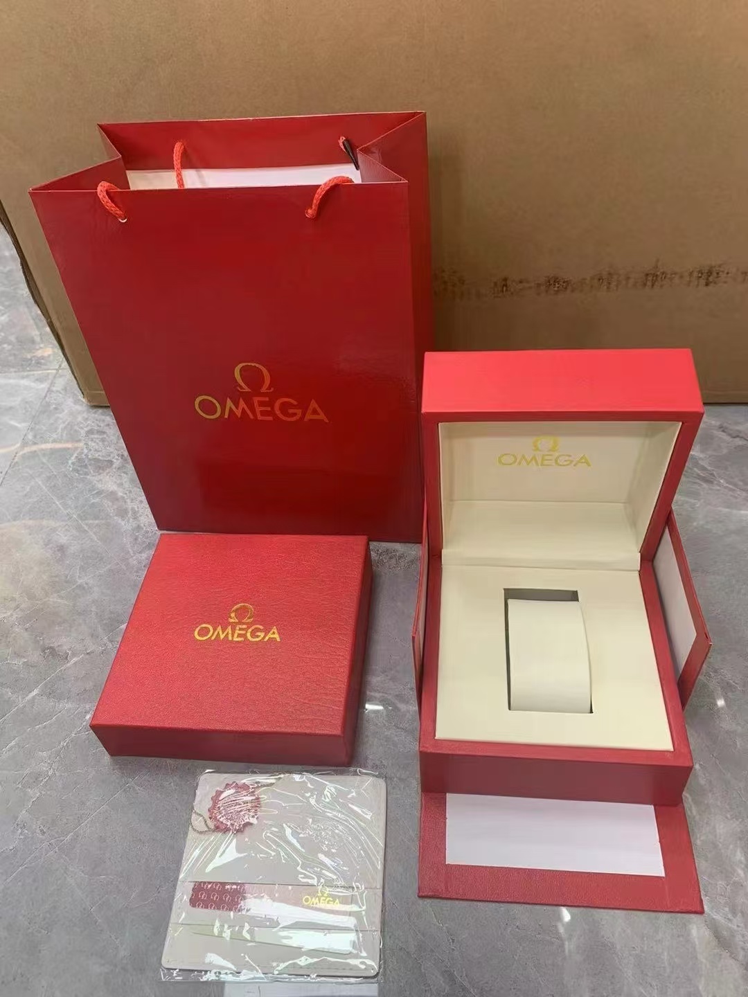 Speedmaster Moonwatch Professional Co-Axial Master Chronometer Chronograph 42mm Hesalite Crystal On Strap With Caliber 3861