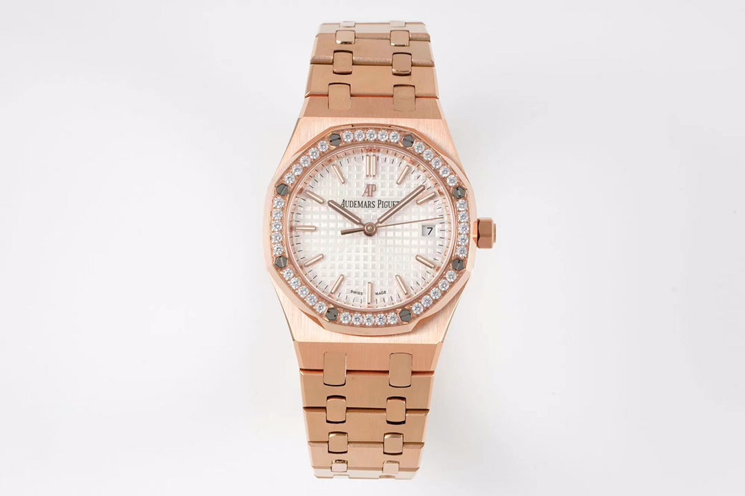 Audemars Piguet Royal Oak Series 77351ST.ZZ.1261ST.01