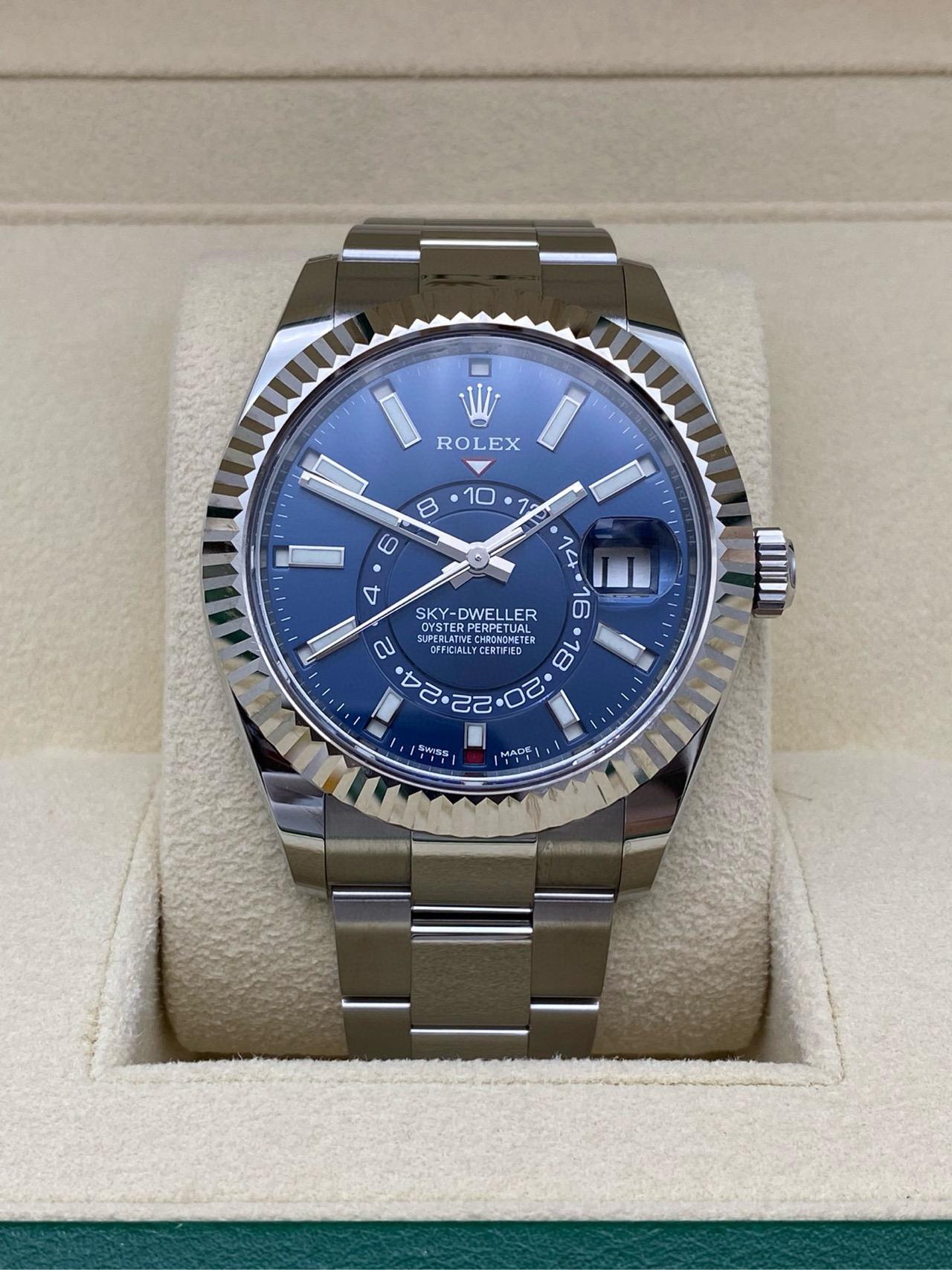 Sky Dweller Blue Dial 18K White Gold Bezel Steel Jubilee Men's Watch 326934