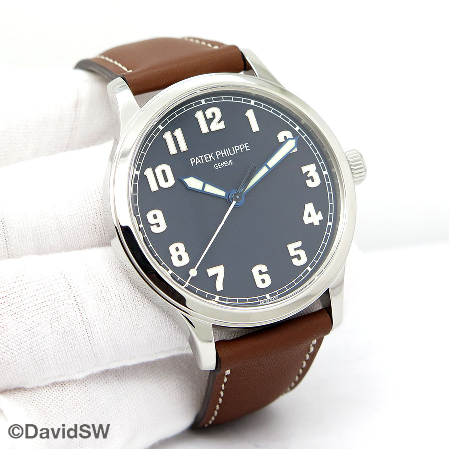 Patek Philippe 5522A Calatrava PiIot “New York” Limited Edition