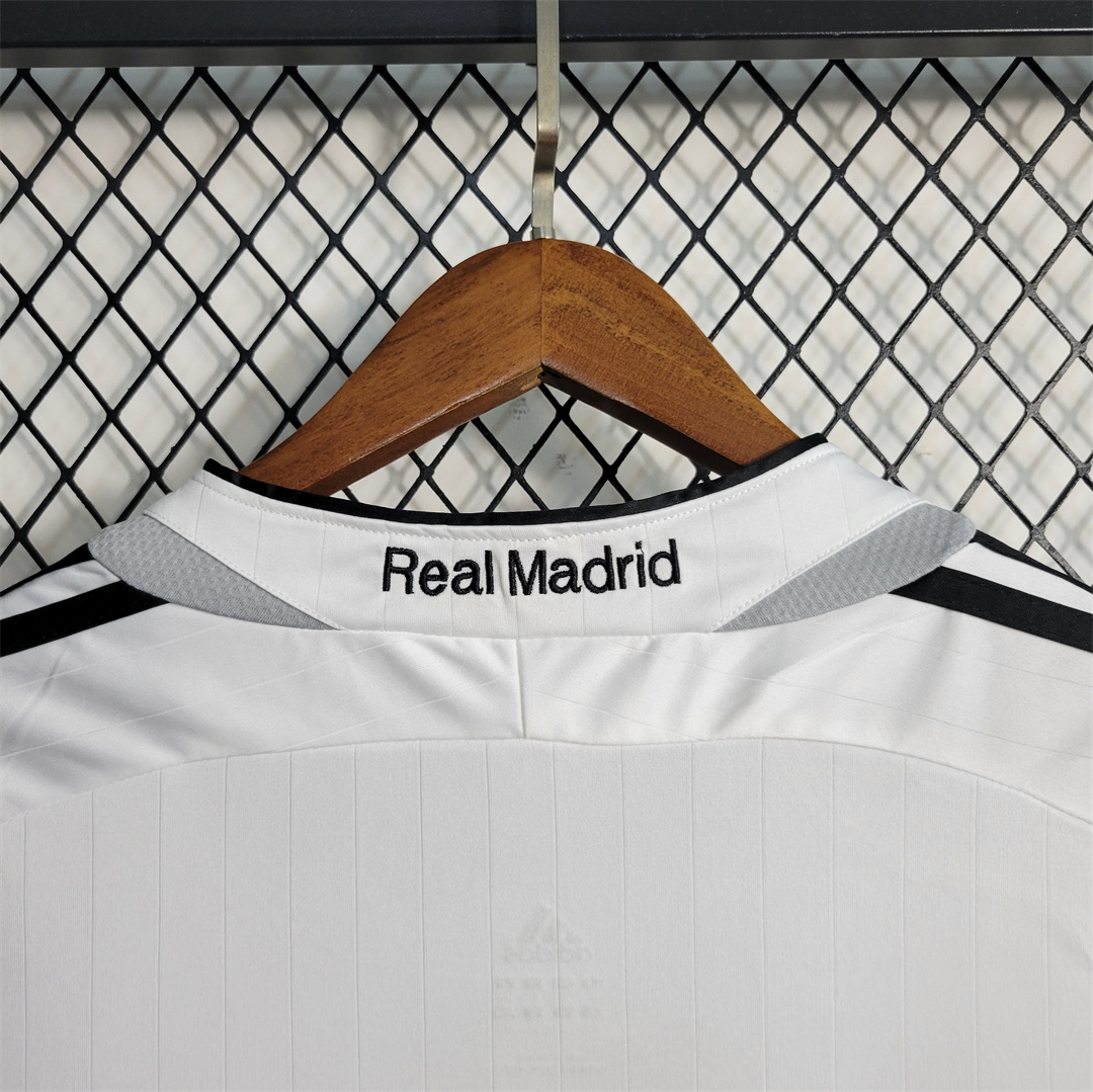 Retro Real Madrid 06-07 Home Stadium Jersey - ReplicasJersey