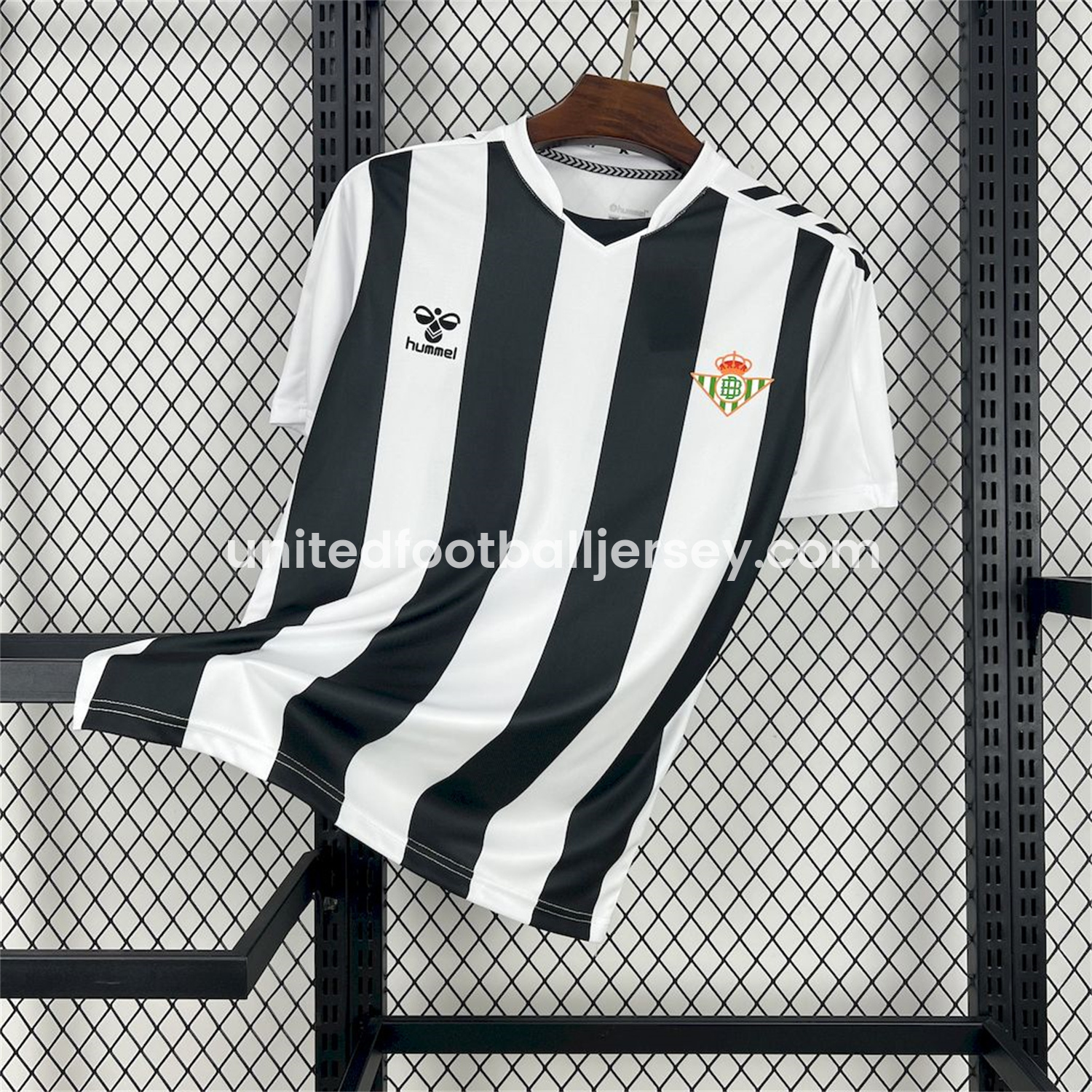 Real Betis 25-26 Black and White Stripes Special Edition Jersey - Fans Version - ReplicasJersey