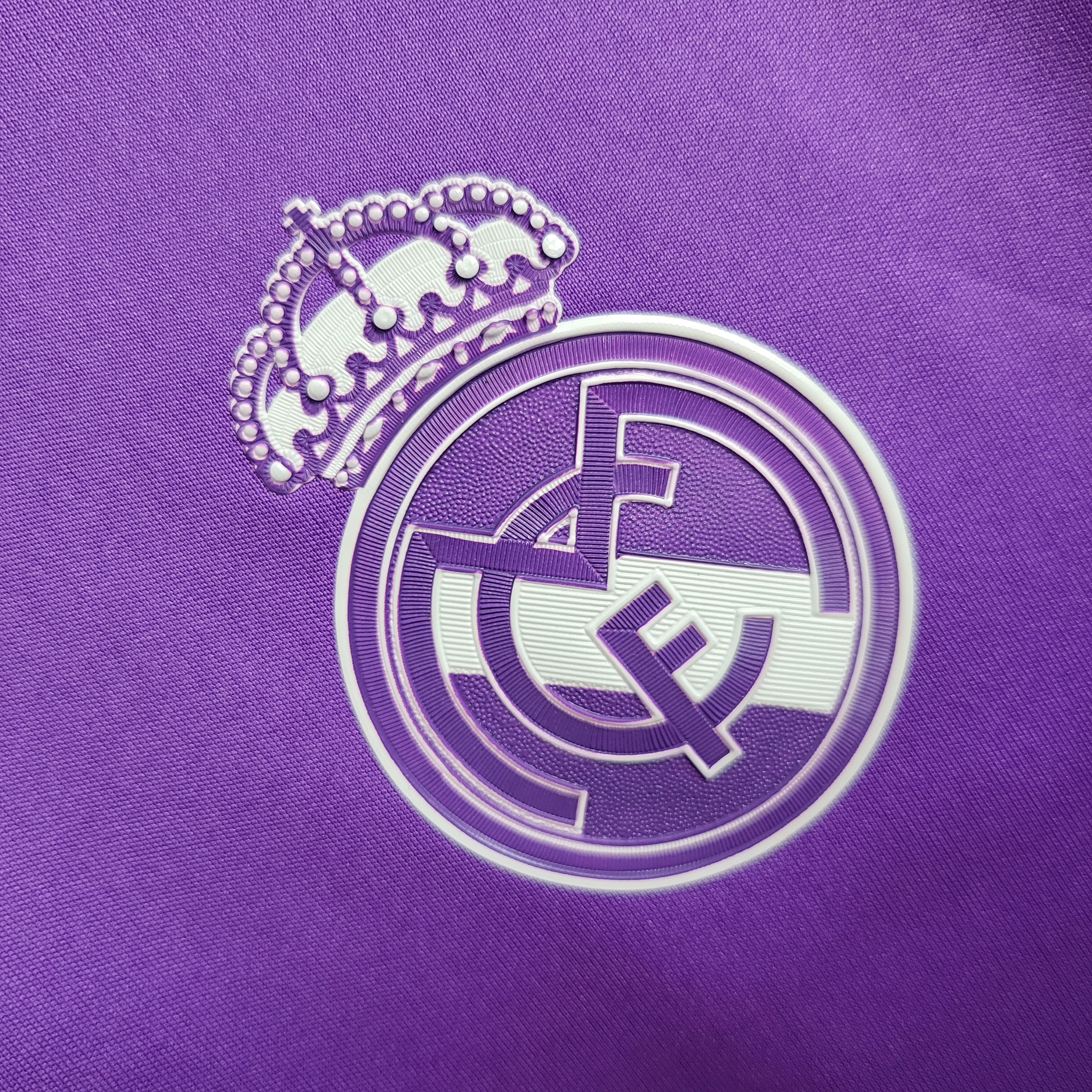 Retro Real Madrid 16-17 Away Jersey - Champions League Final Version - ReplicasJersey