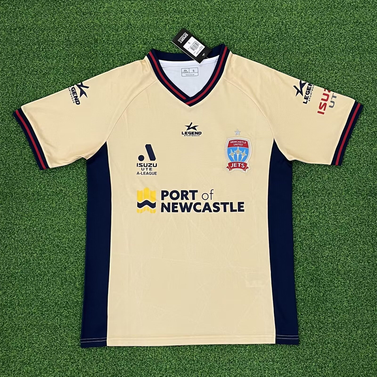 Newcastle Jets 23-24 Home Stadium Jersey - Fans Version - ReplicasJersey