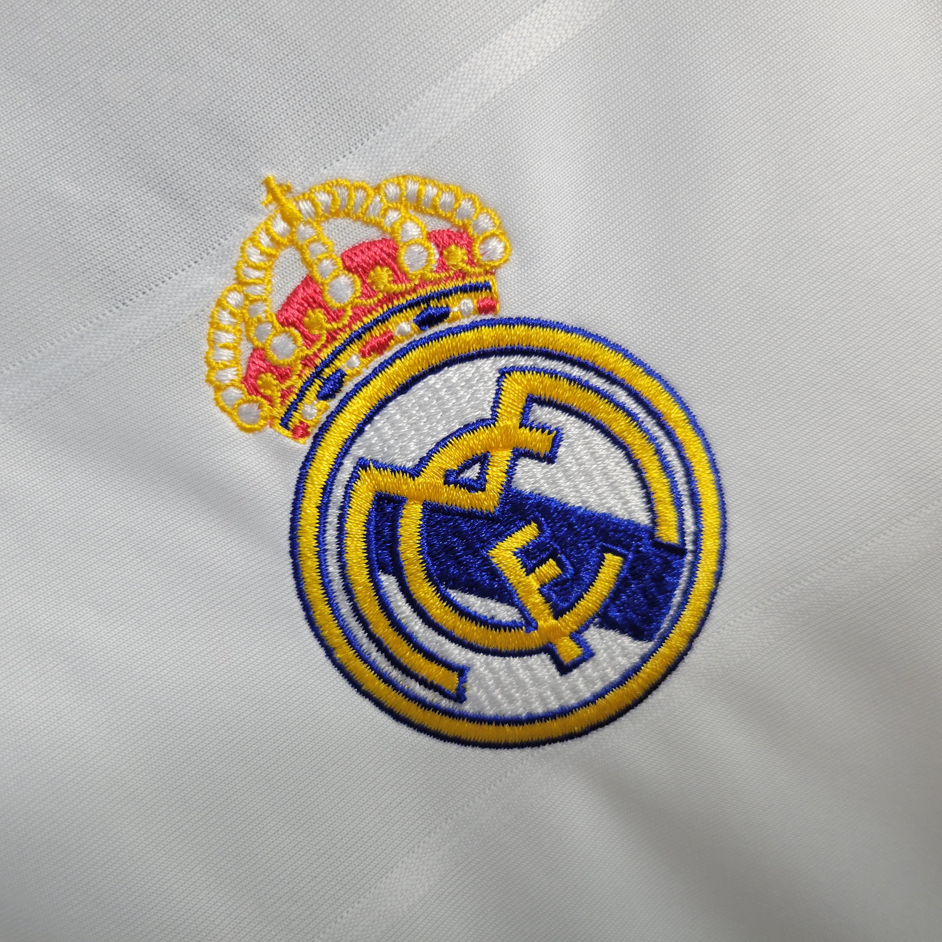 Retro Real Madrid 13-14 Home Stadium Jersey - ReplicasJersey