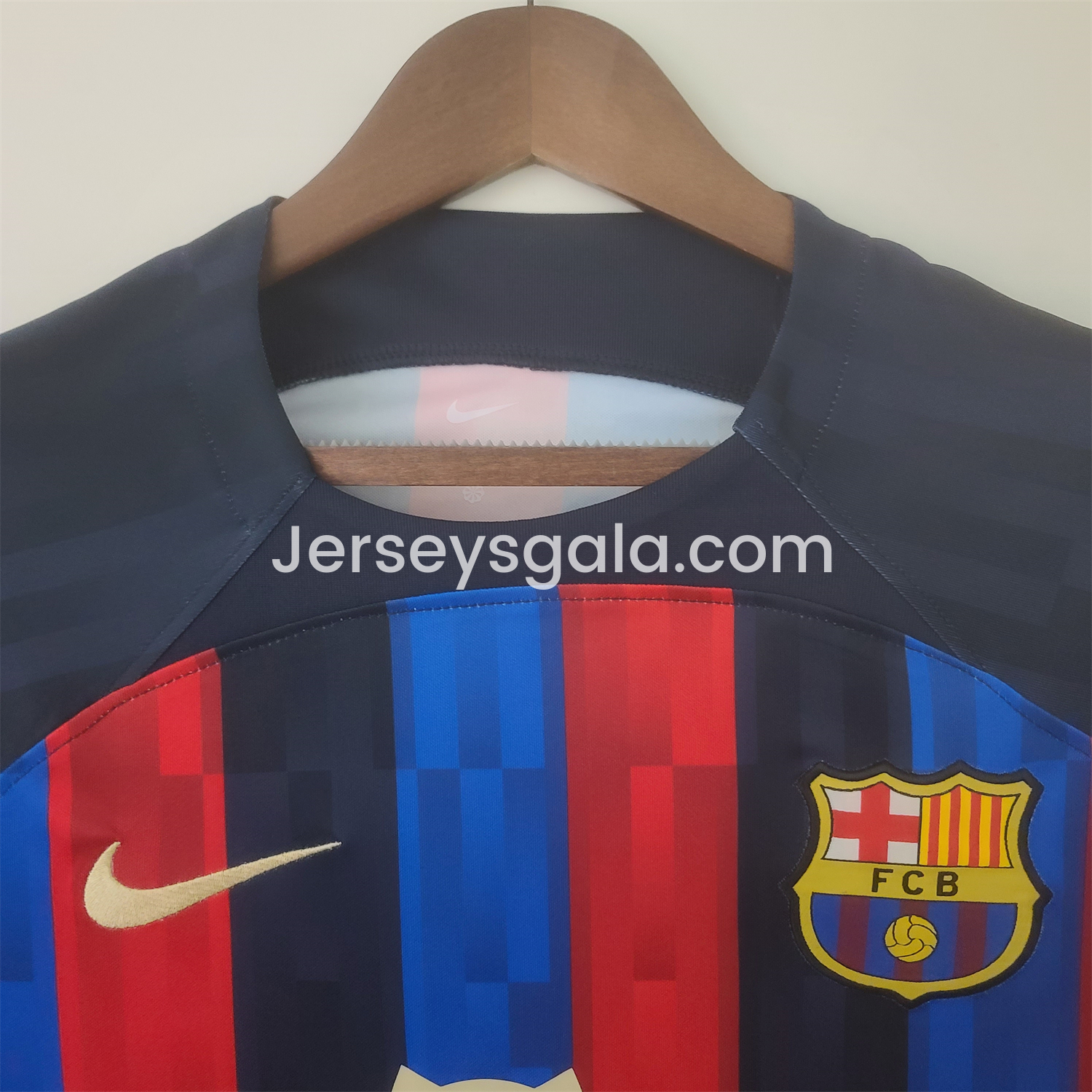 Retro B.A.R.S.A 22-23 Owl Sponsor Home Jersey - ReplicasJersey
